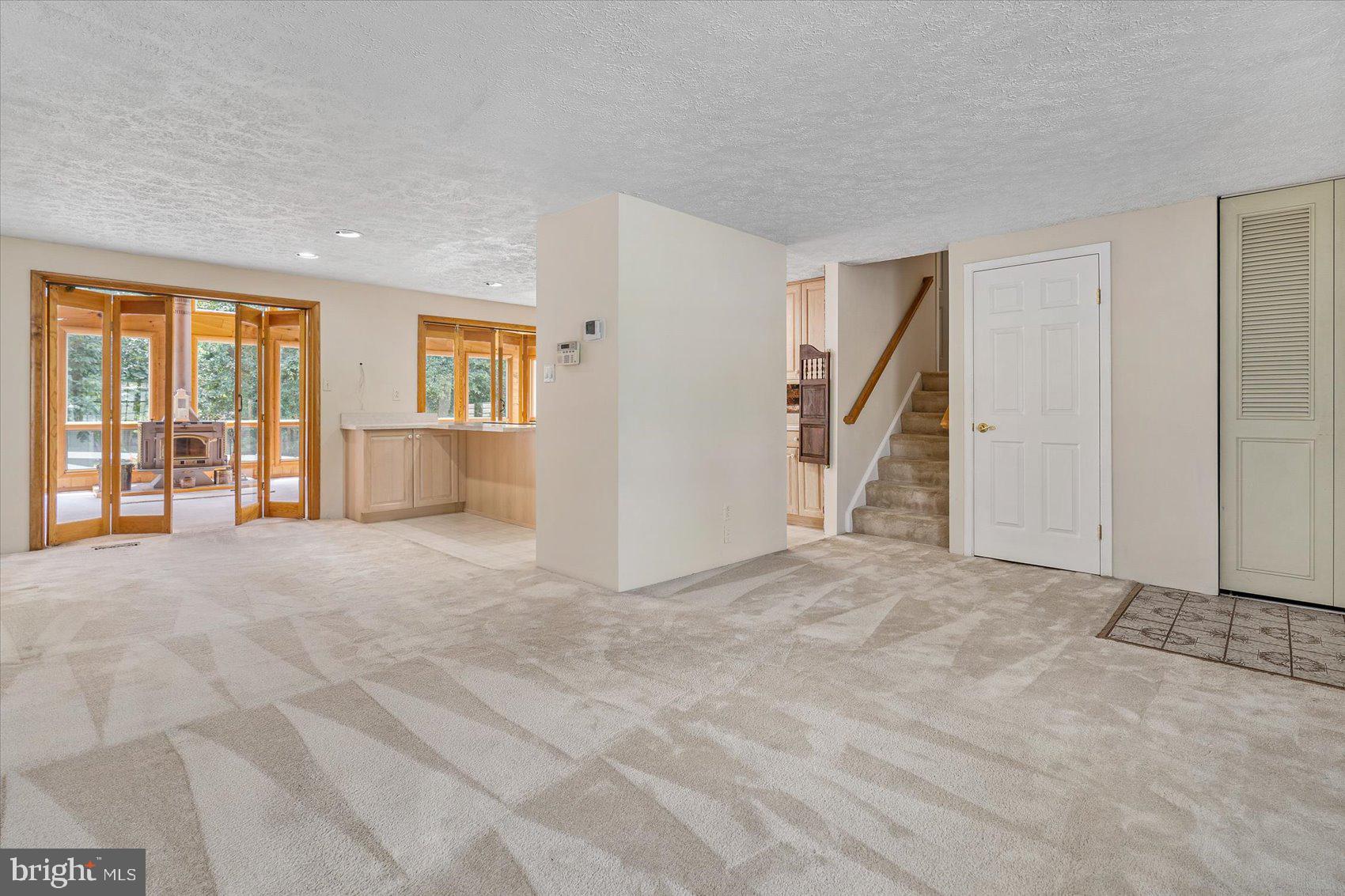 NOTTINGHAM WOODS - Residential