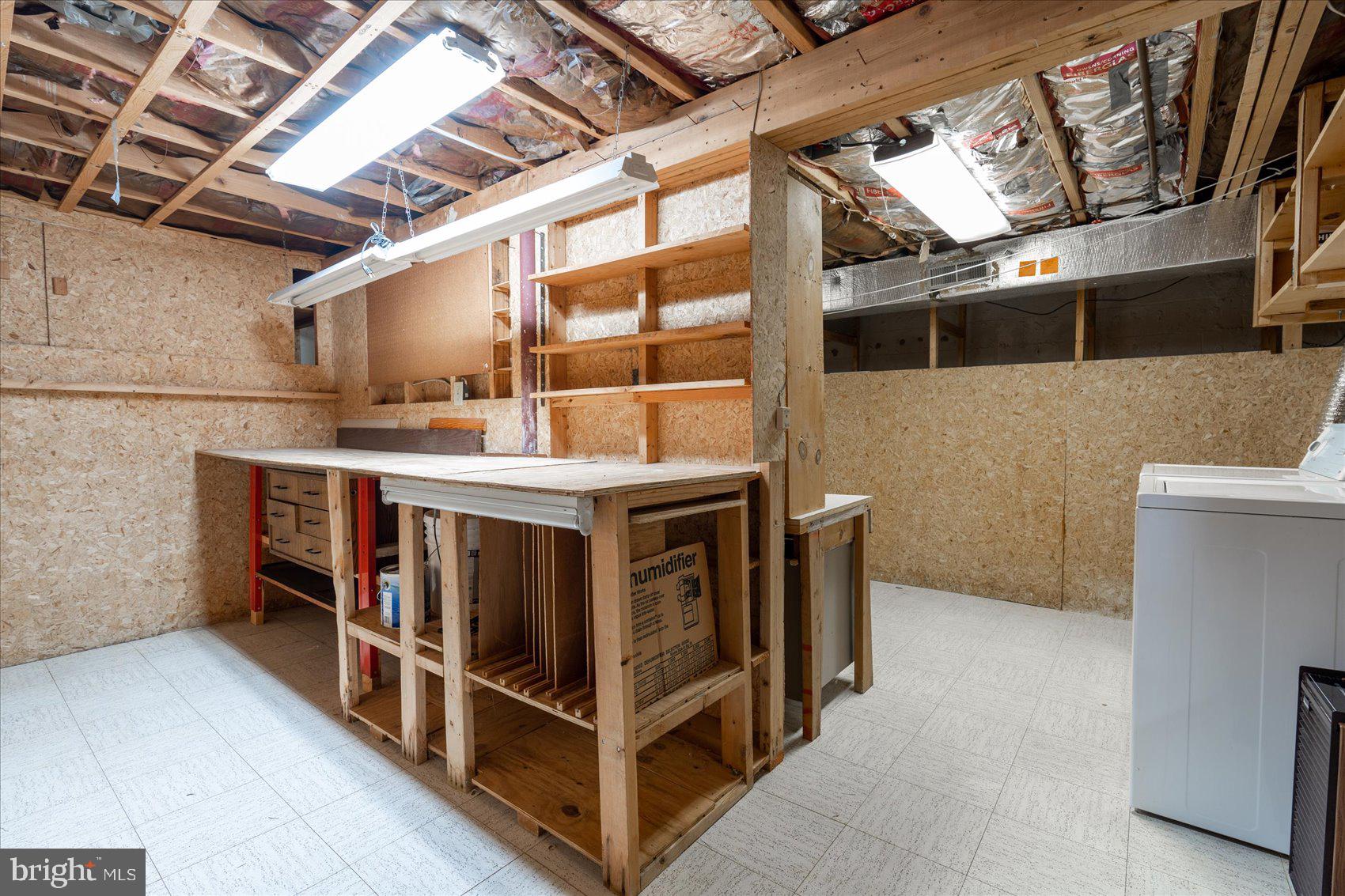 NOTTINGHAM WOODS - Residential