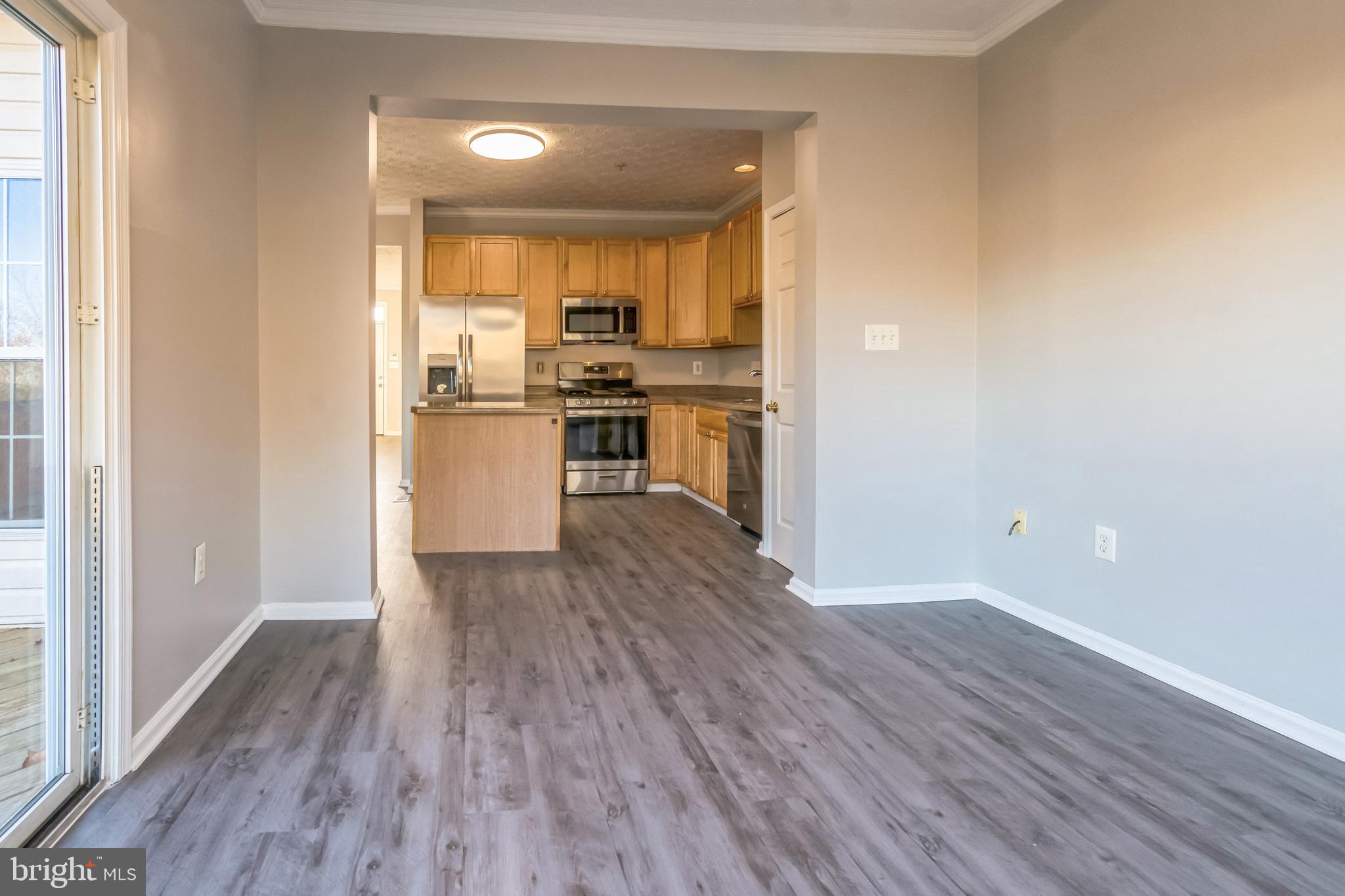 RUSSETT - Residential