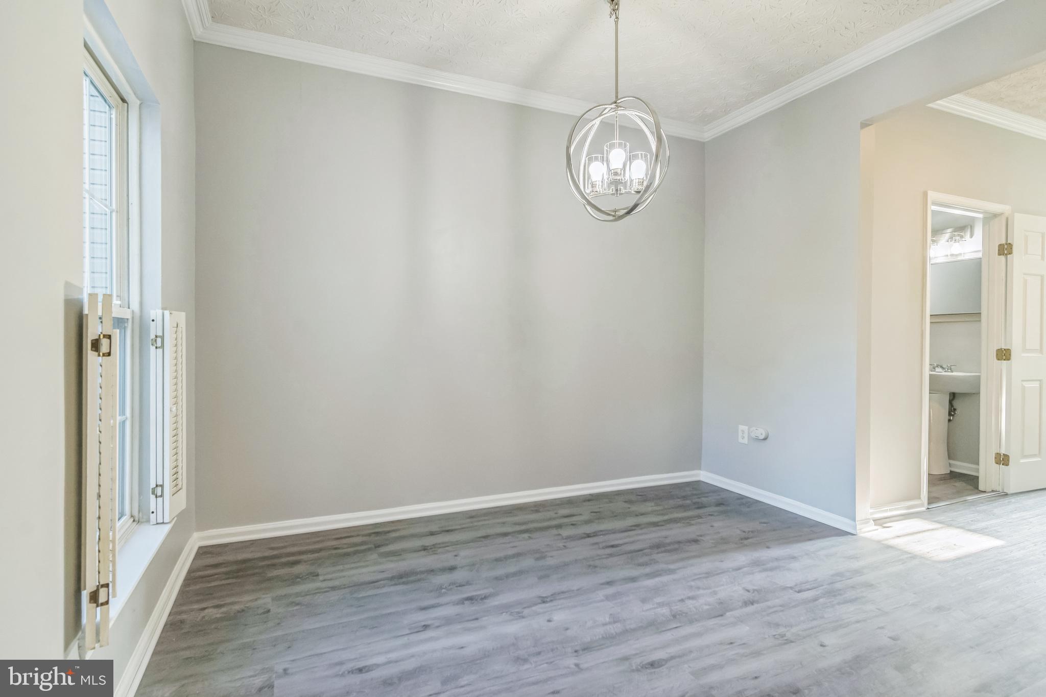 RUSSETT - Residential