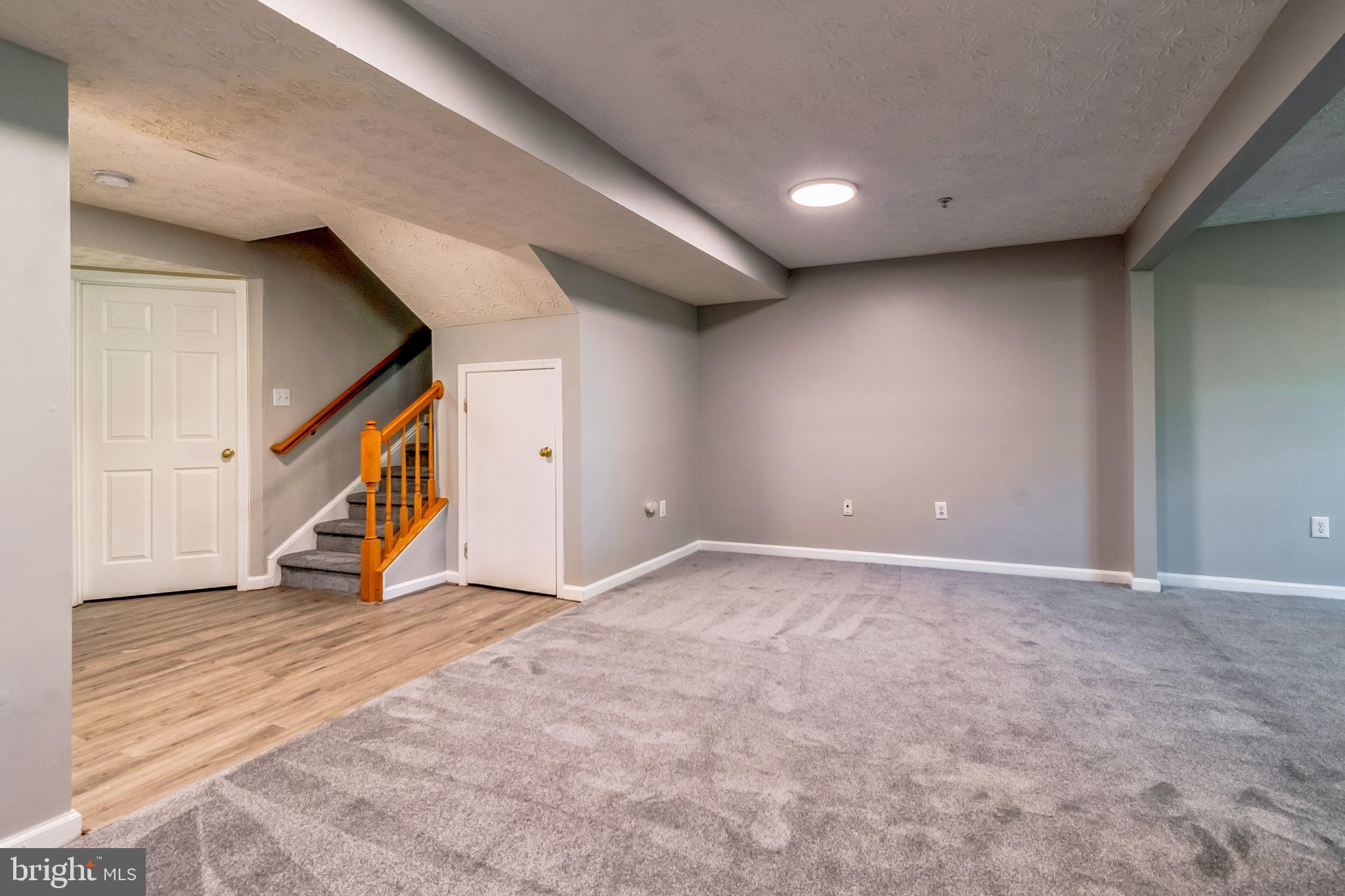 RUSSETT - Residential