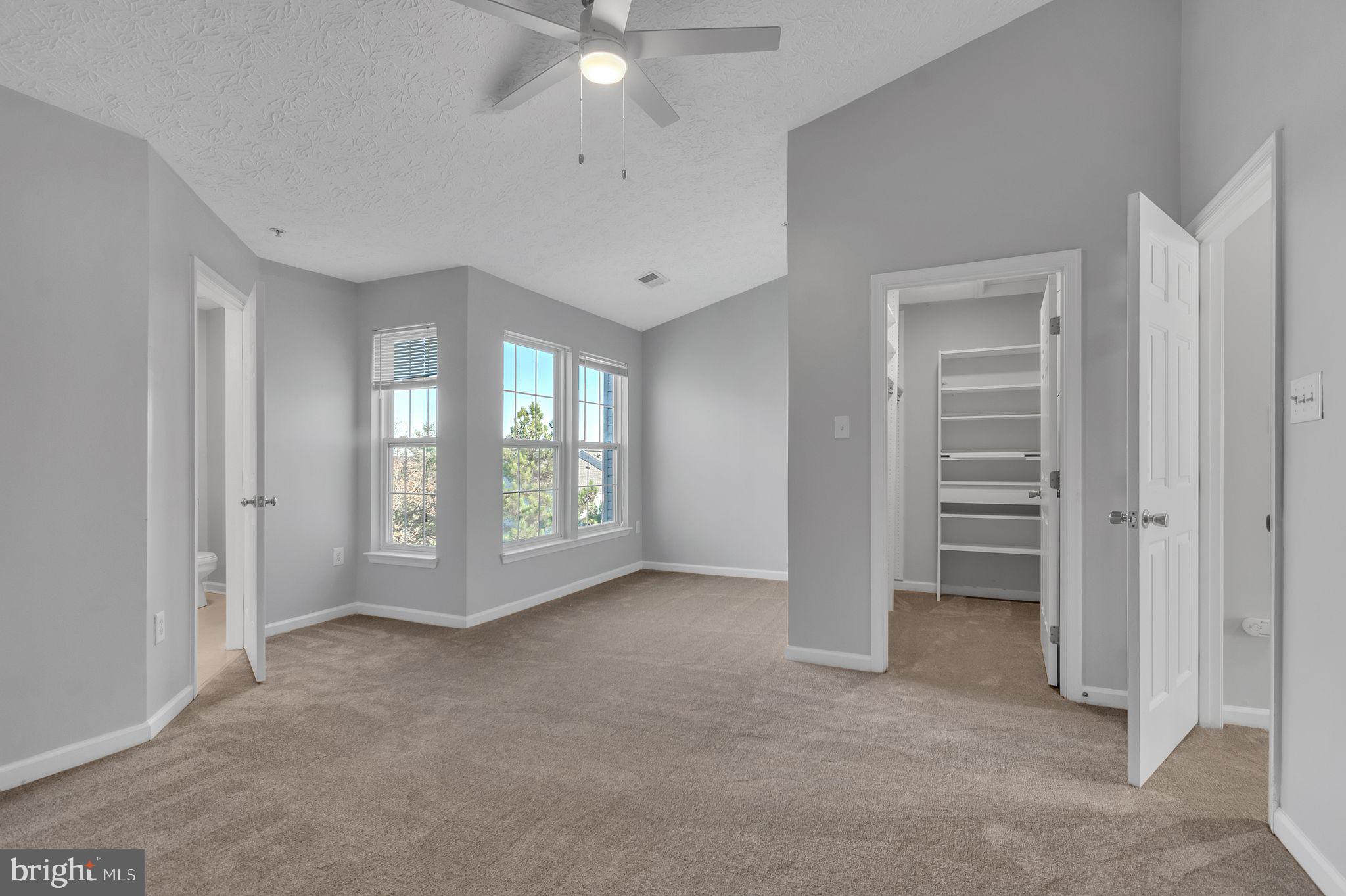 RUSSETT - Residential