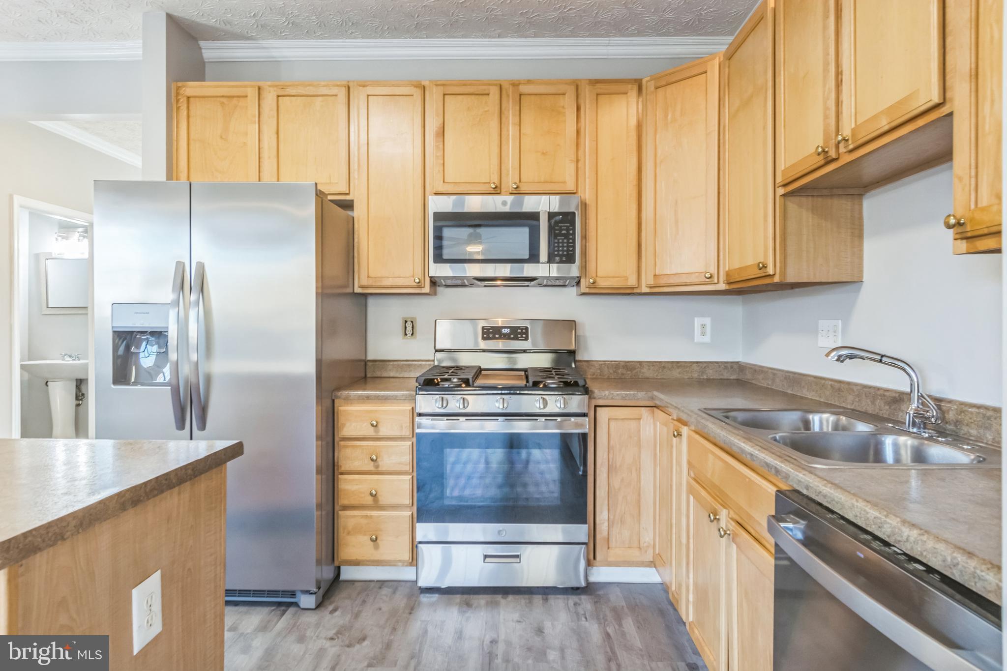 RUSSETT - Residential