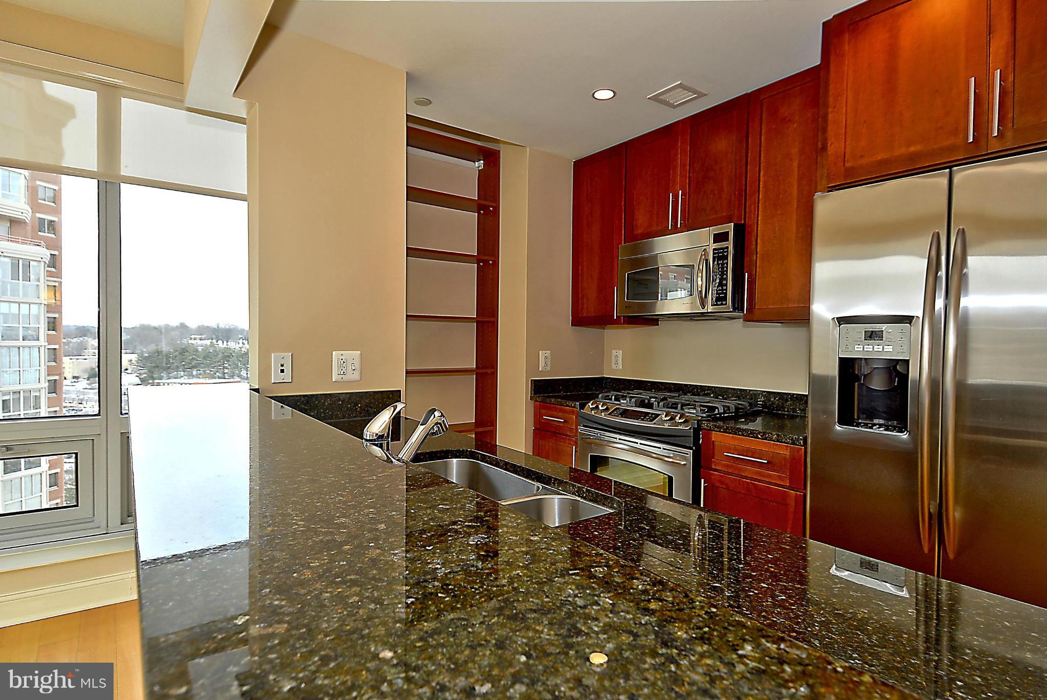 THE JAMIESON - Residential Lease