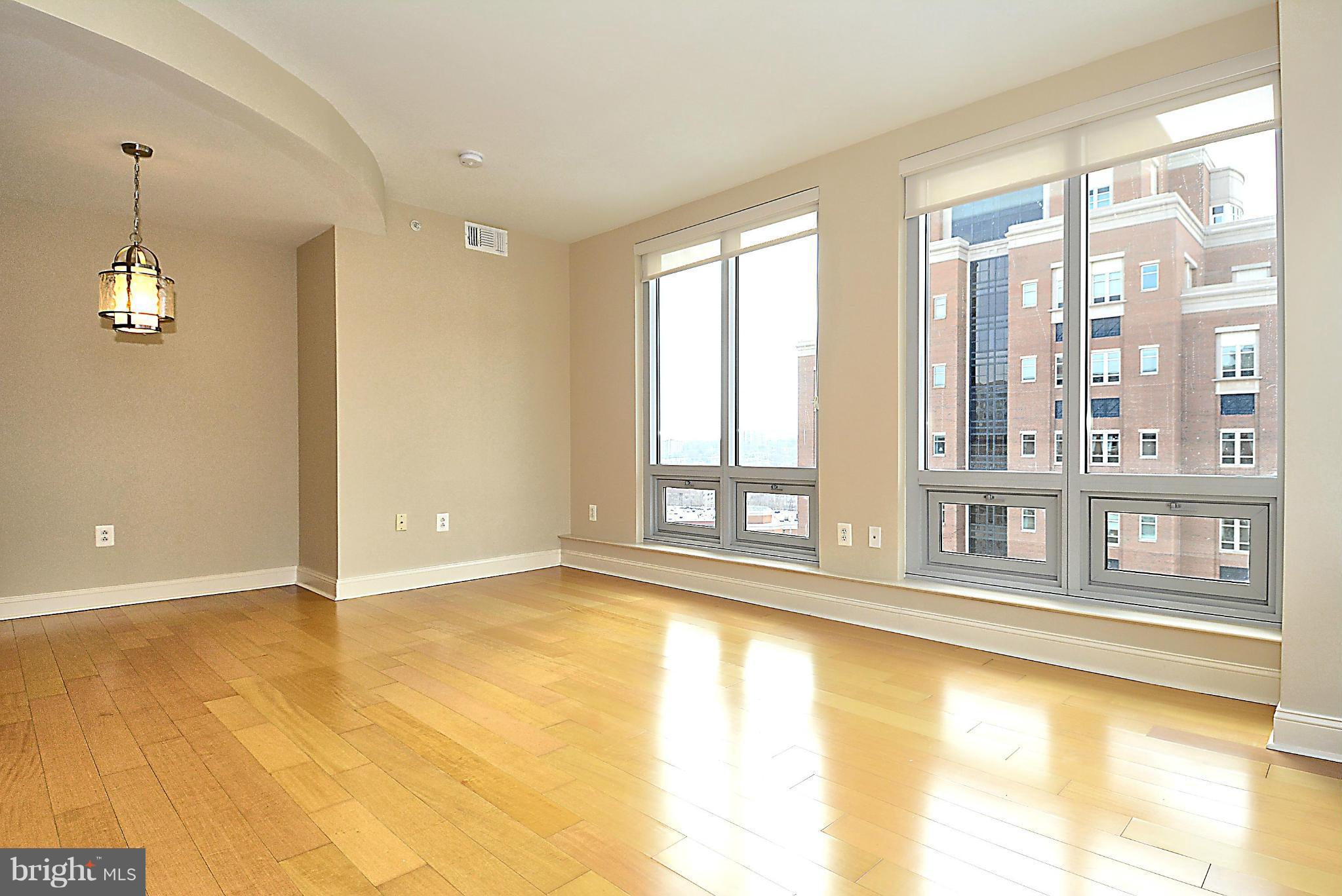 THE JAMIESON - Residential Lease