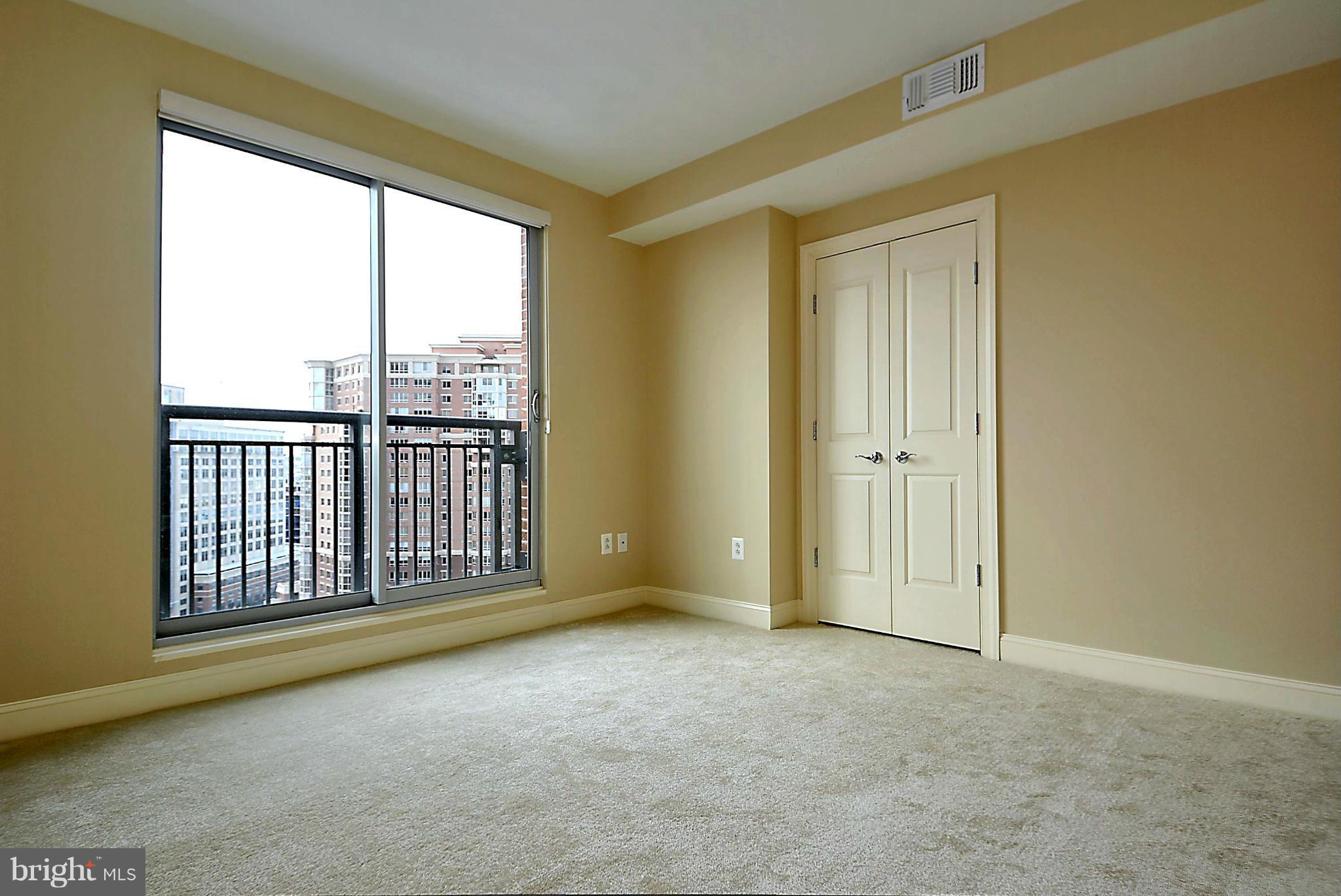 THE JAMIESON - Residential Lease