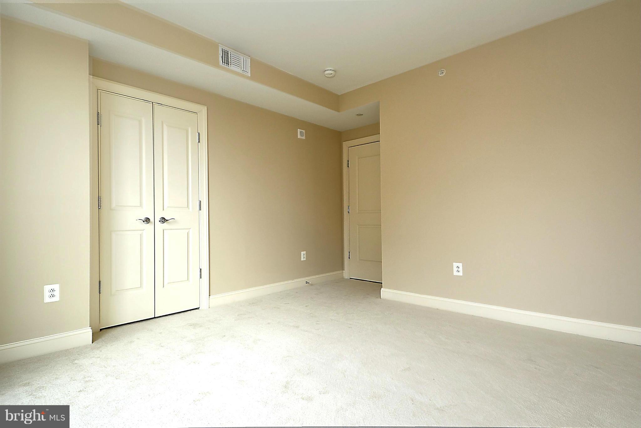 THE JAMIESON - Residential Lease