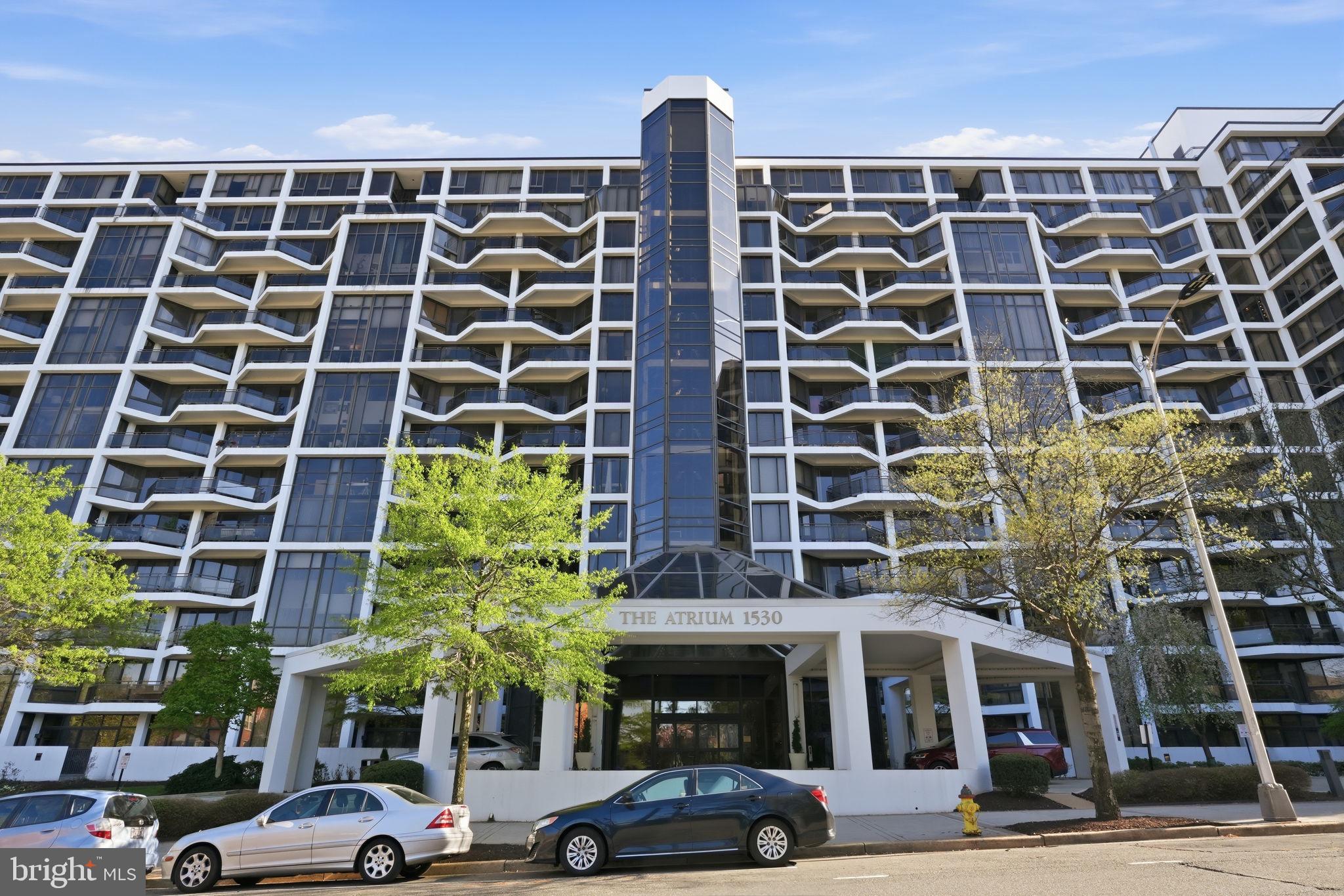 ROSSLYN - Residential