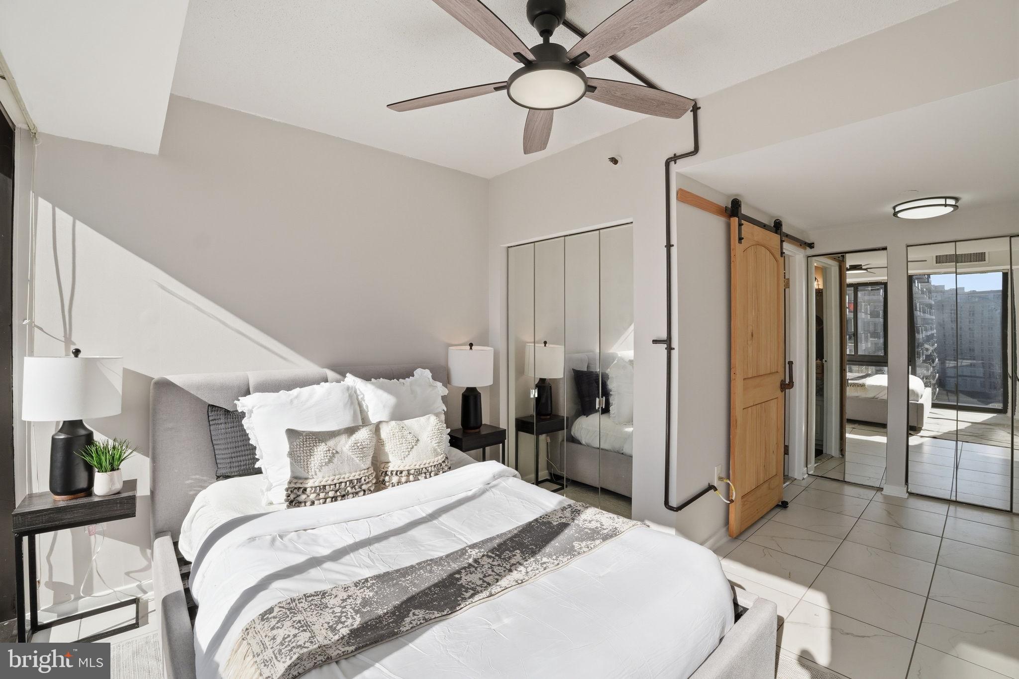 ROSSLYN - Residential