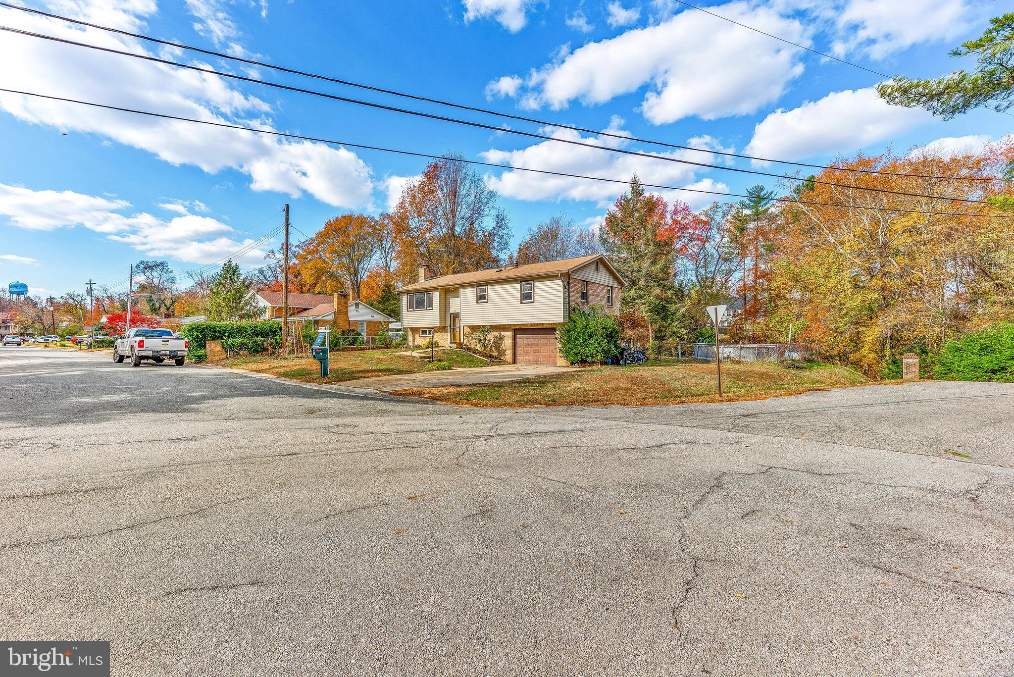 POTOMAC WOODS IND HEAD - Residential