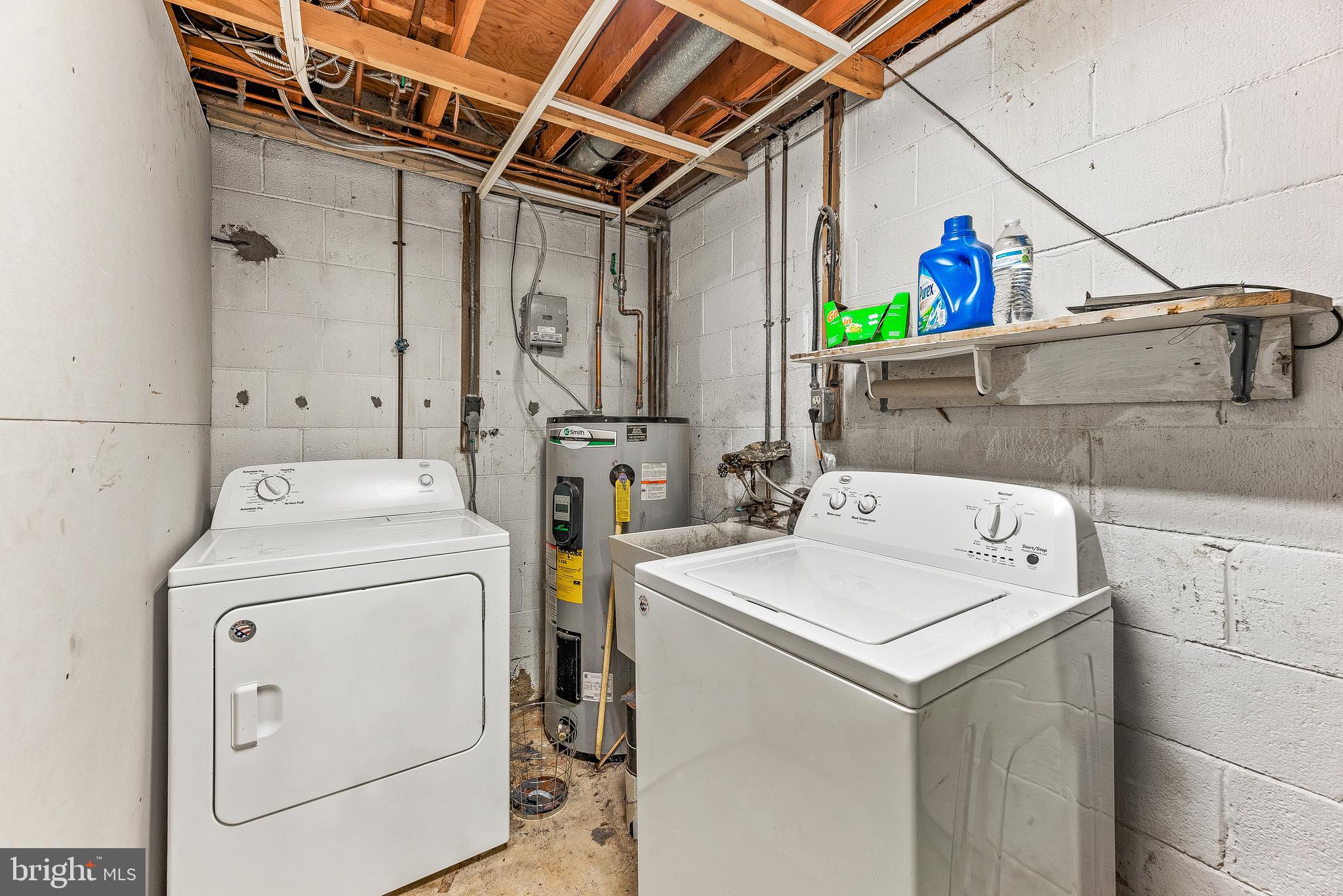 POTOMAC WOODS IND HEAD - Residential