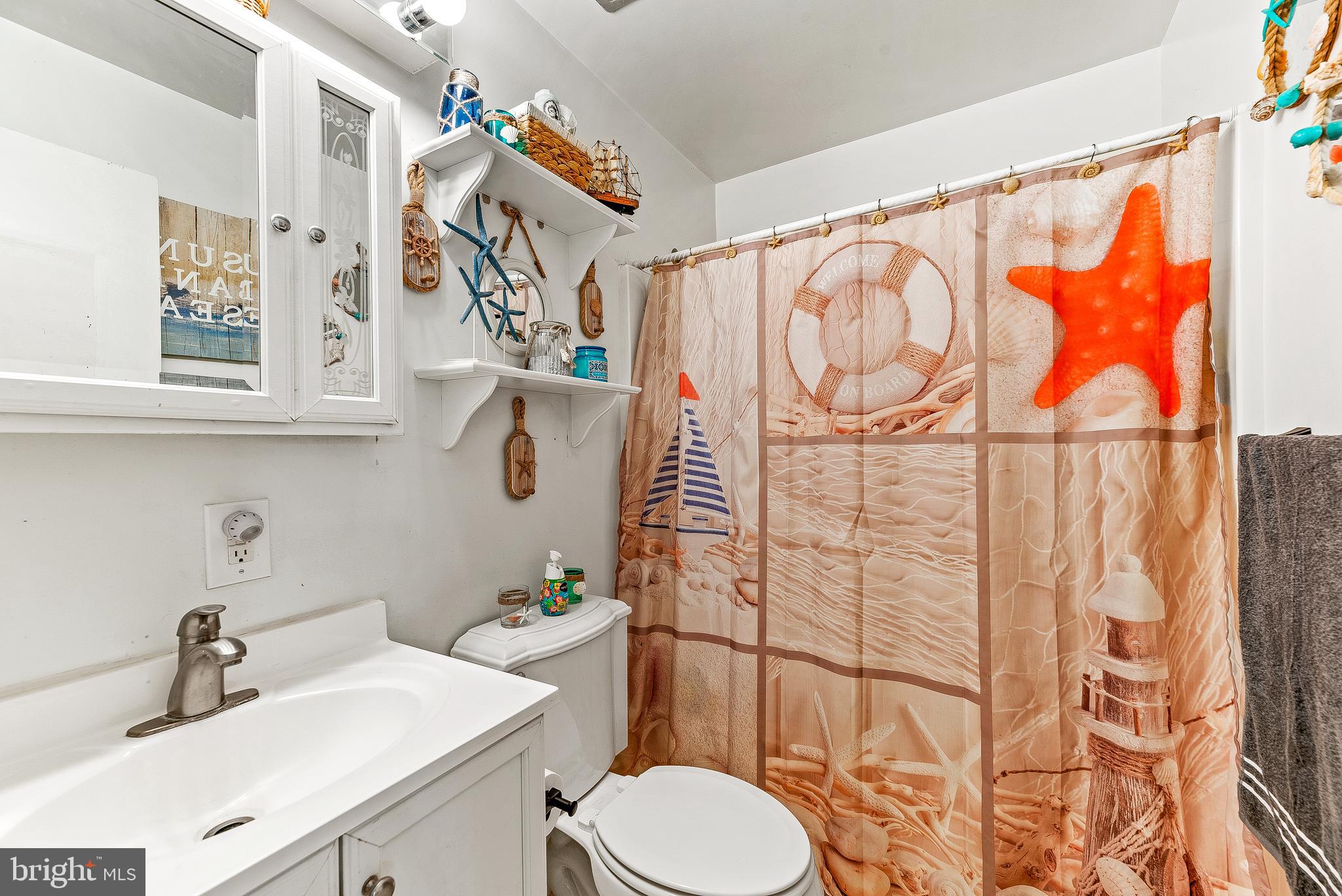 POTOMAC WOODS IND HEAD - Residential