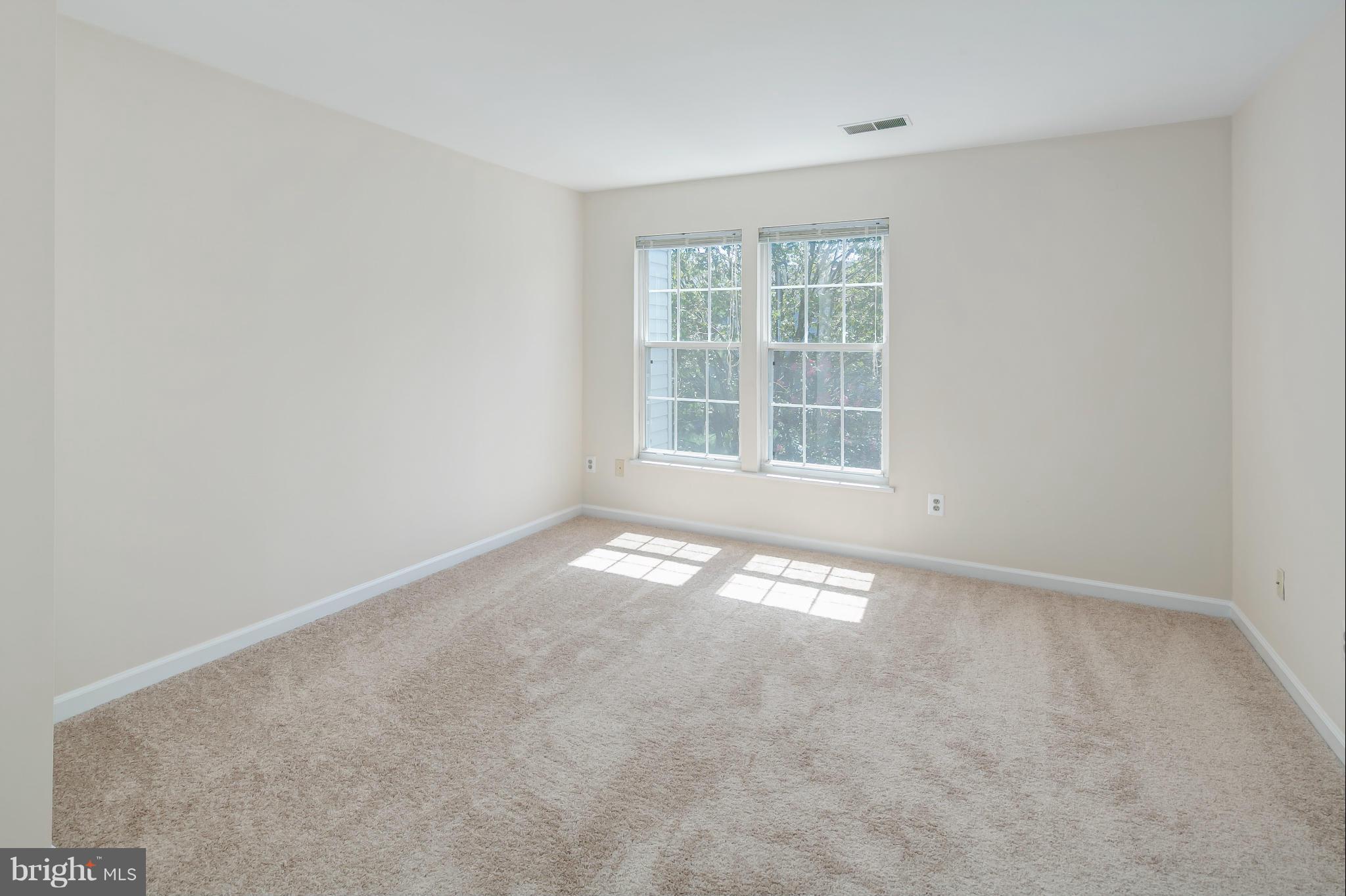 WELLINGTON/CLOVERHILL - Residential