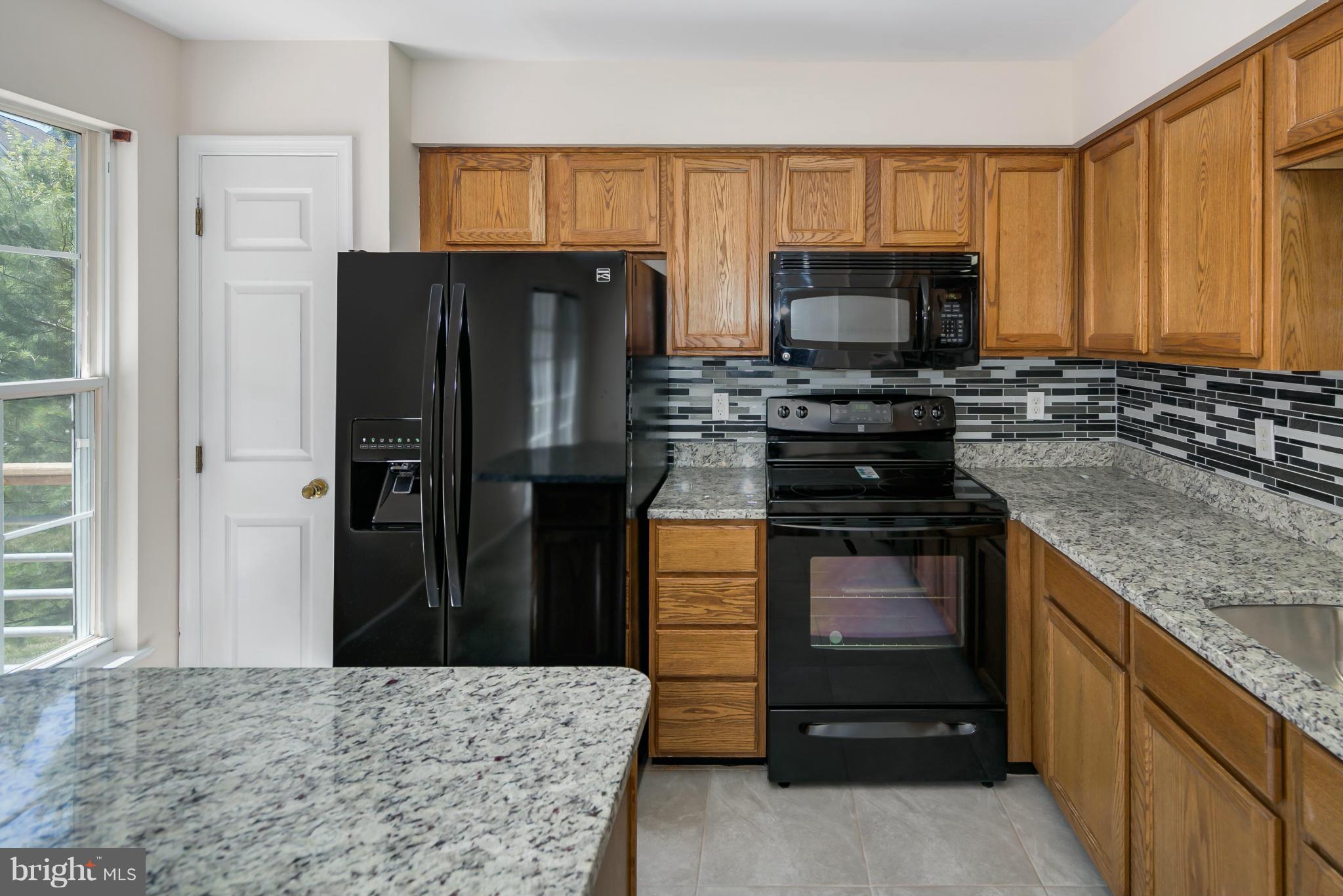 WELLINGTON/CLOVERHILL - Residential