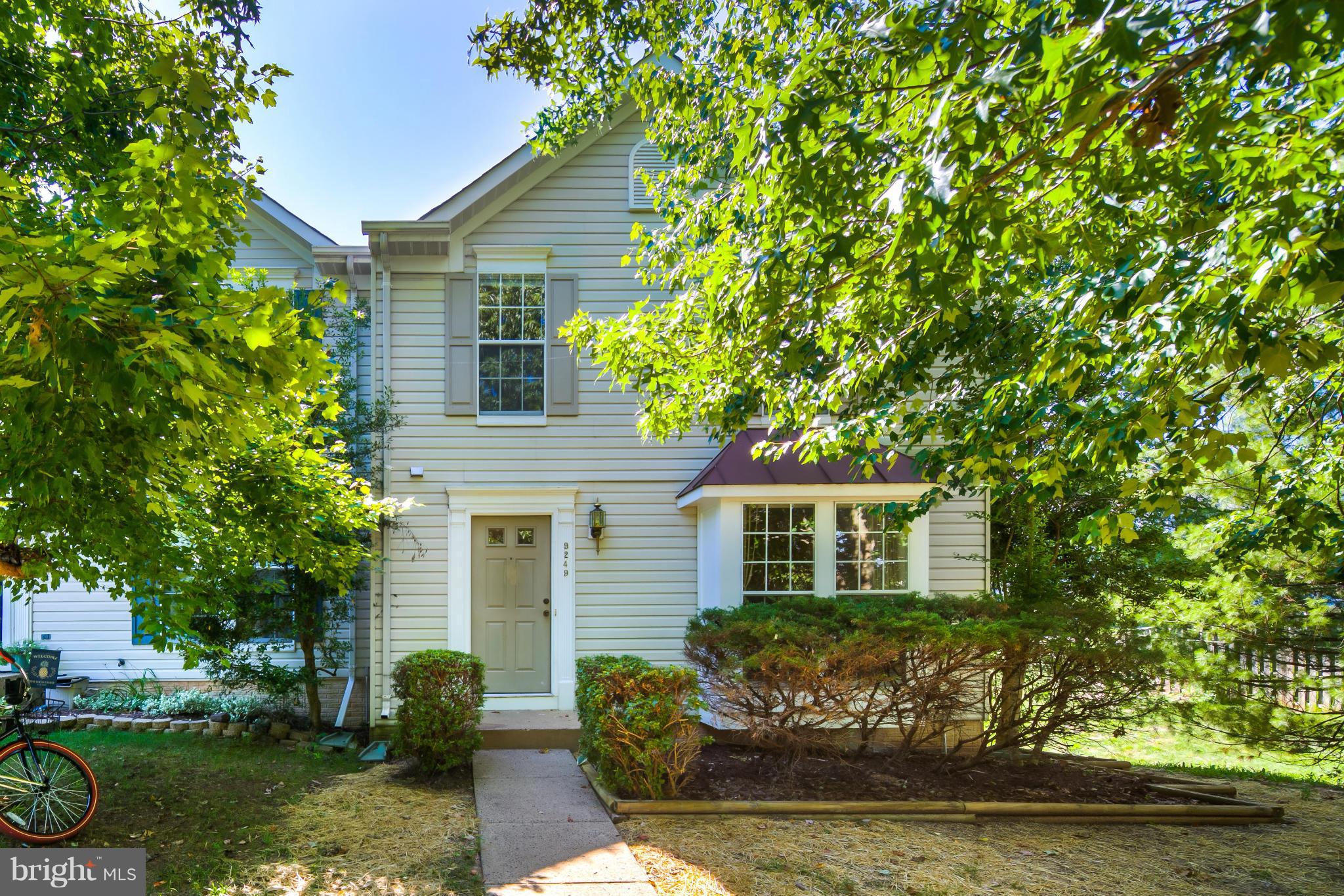 WELLINGTON/CLOVERHILL - Residential