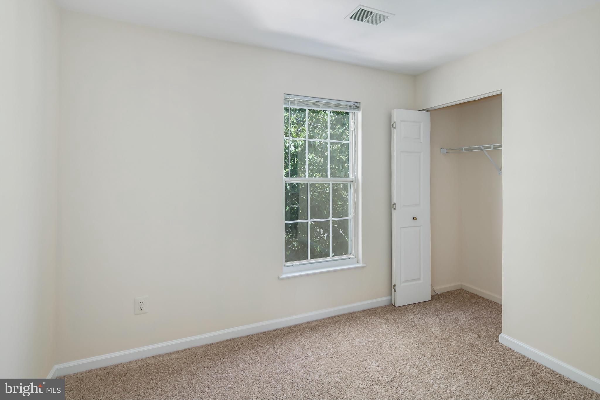 WELLINGTON/CLOVERHILL - Residential