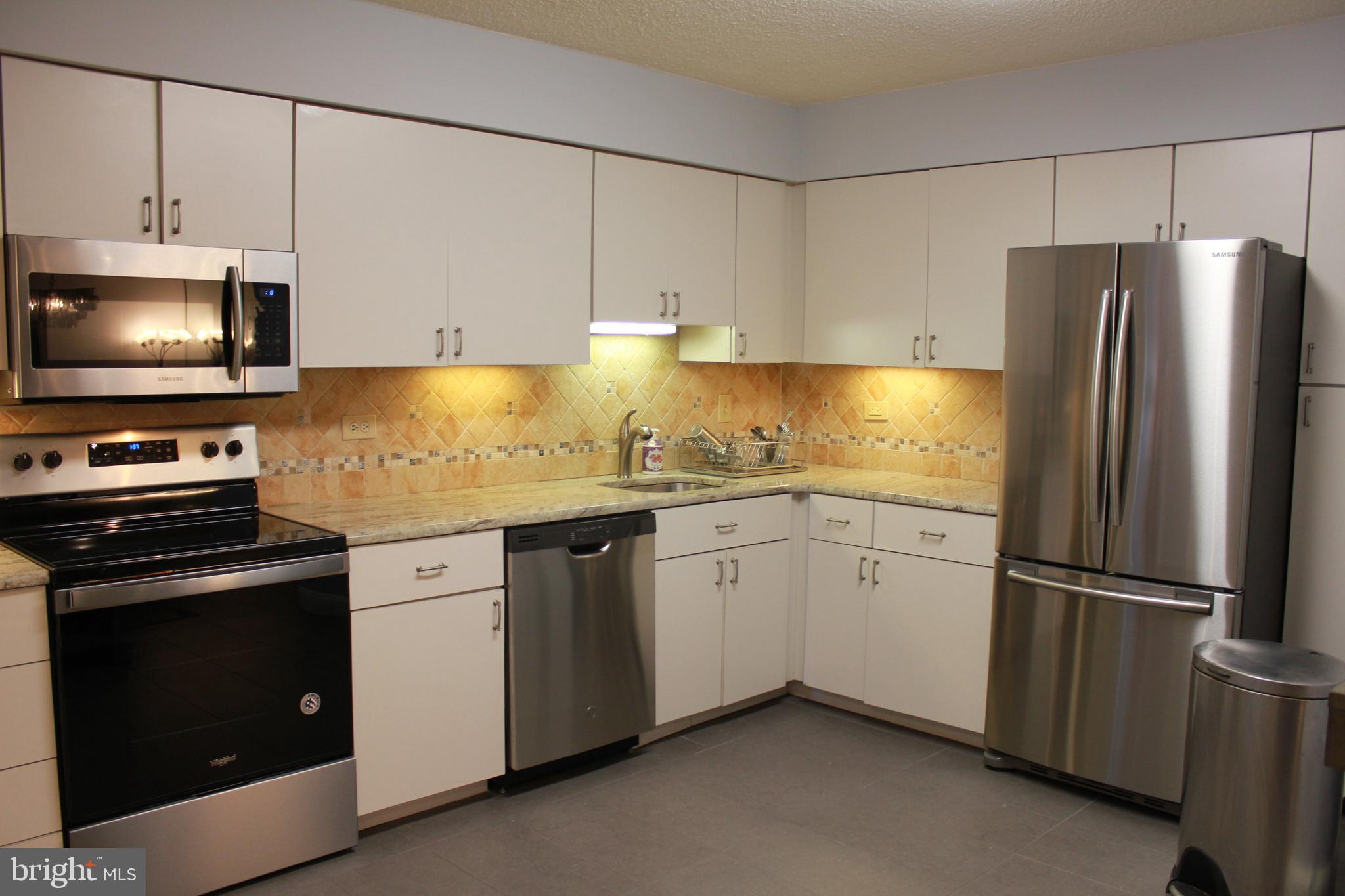 VALLEY FORGE TOWER - Residential Lease
