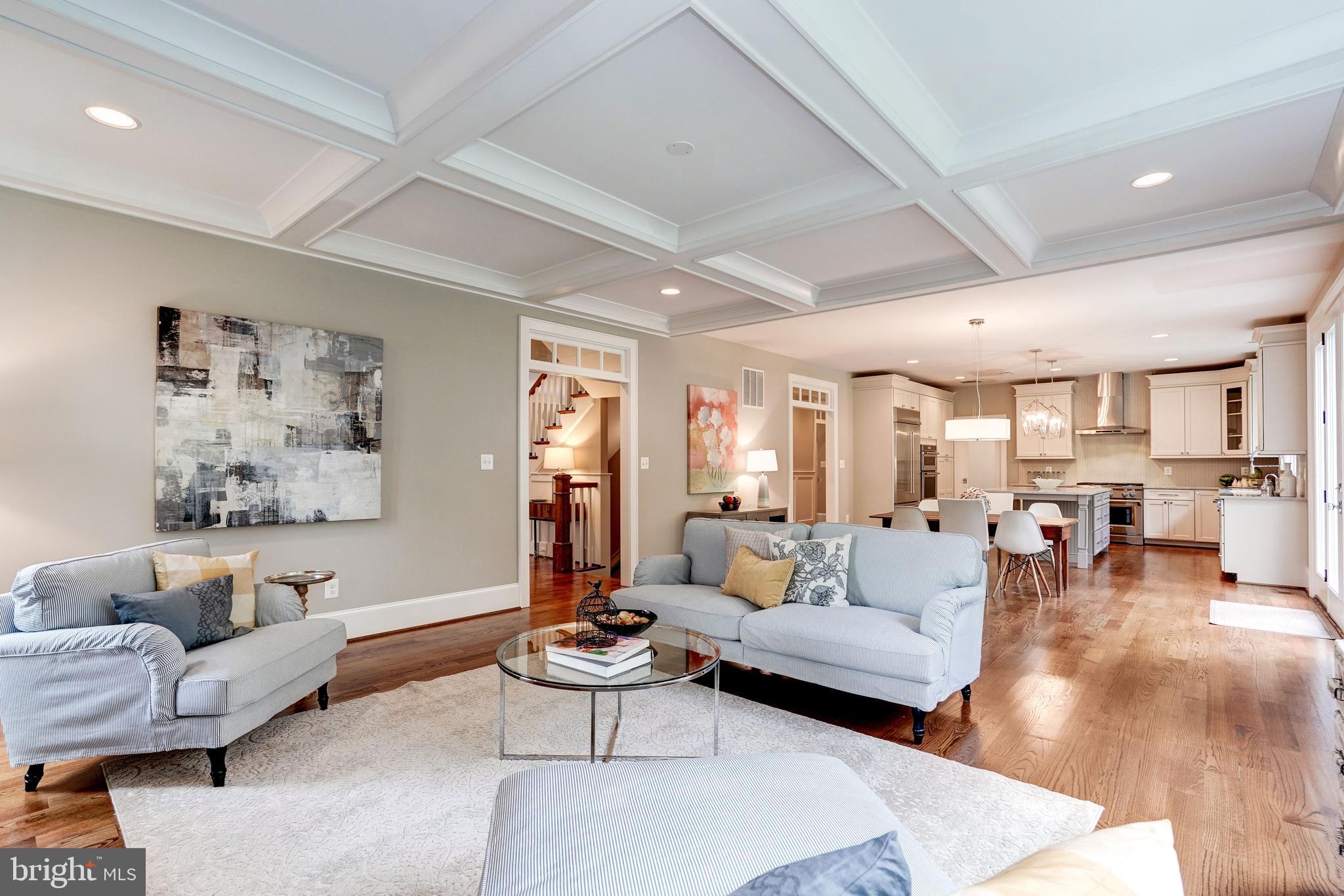 LEE HEIGHTS - Residential