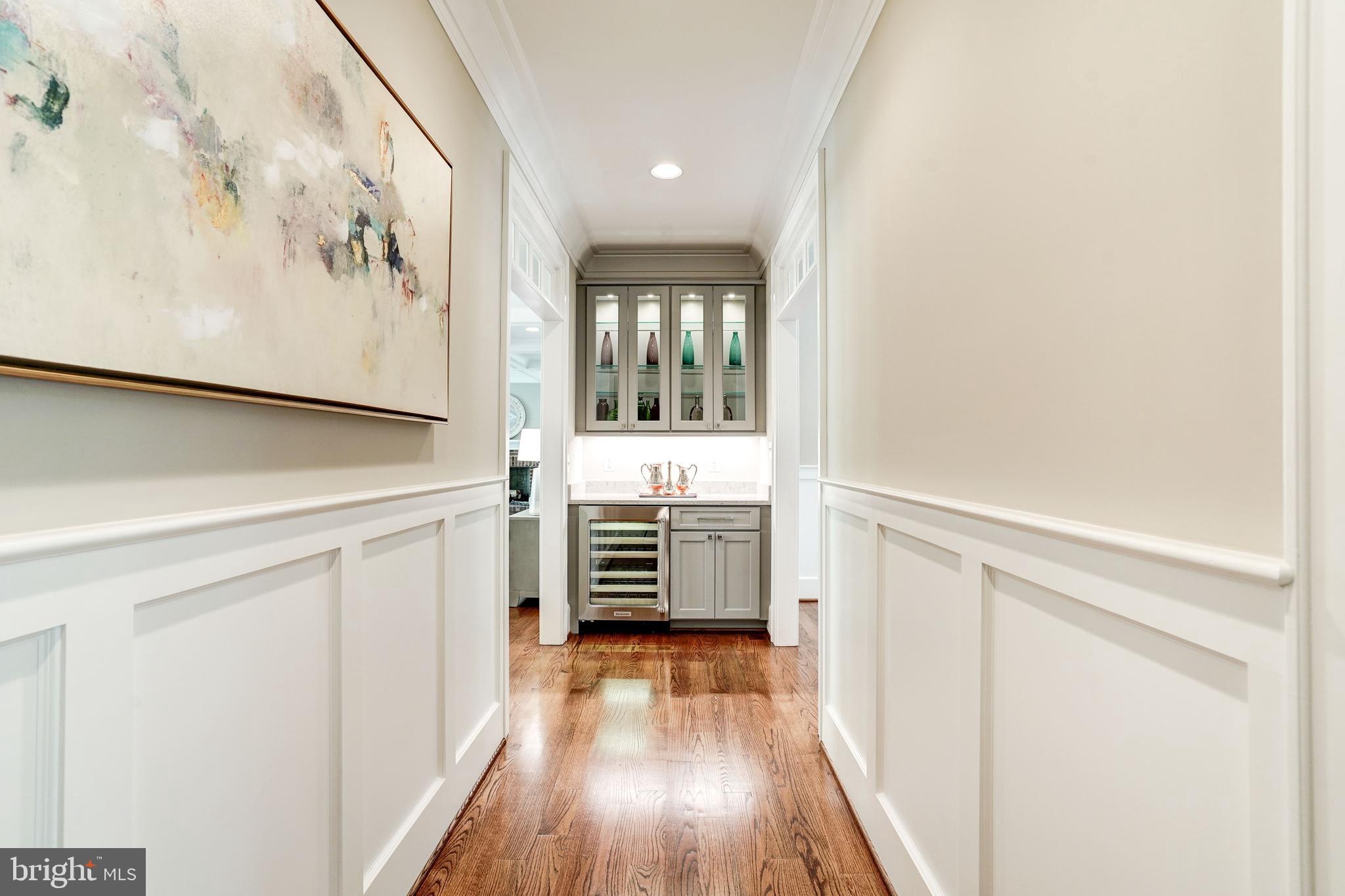 LEE HEIGHTS - Residential