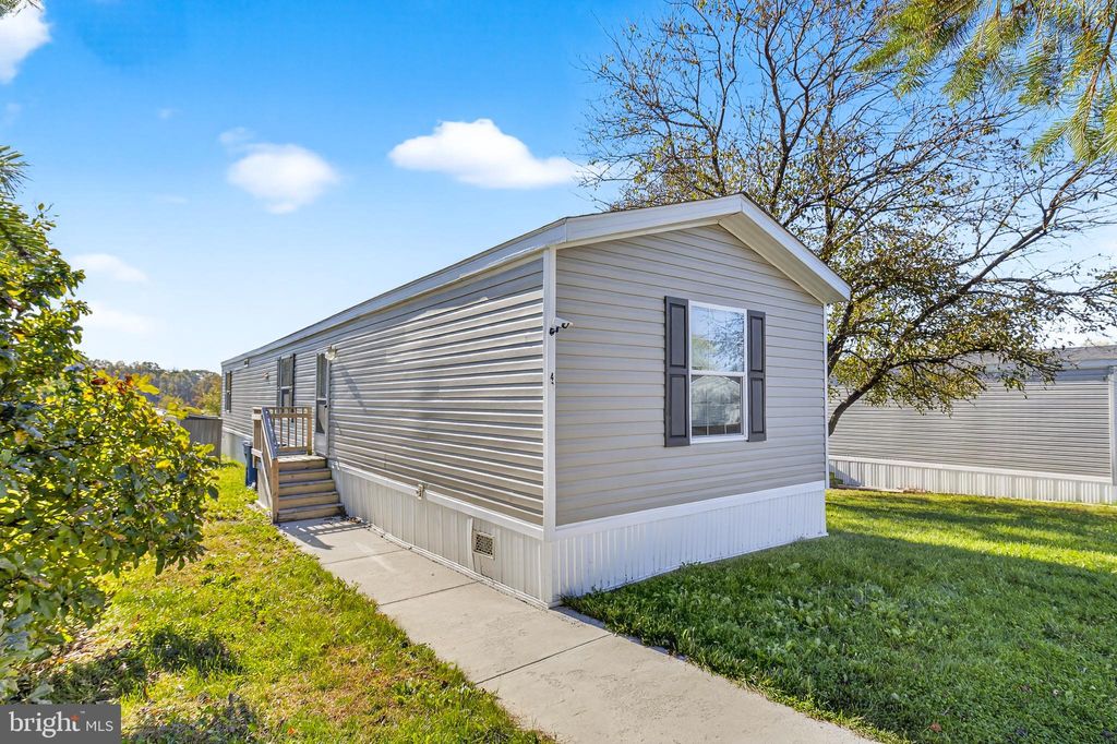 Photo of 48 Dallas Drive, GRANTVILLE, PA 17028 (MLS # PADA2051458)