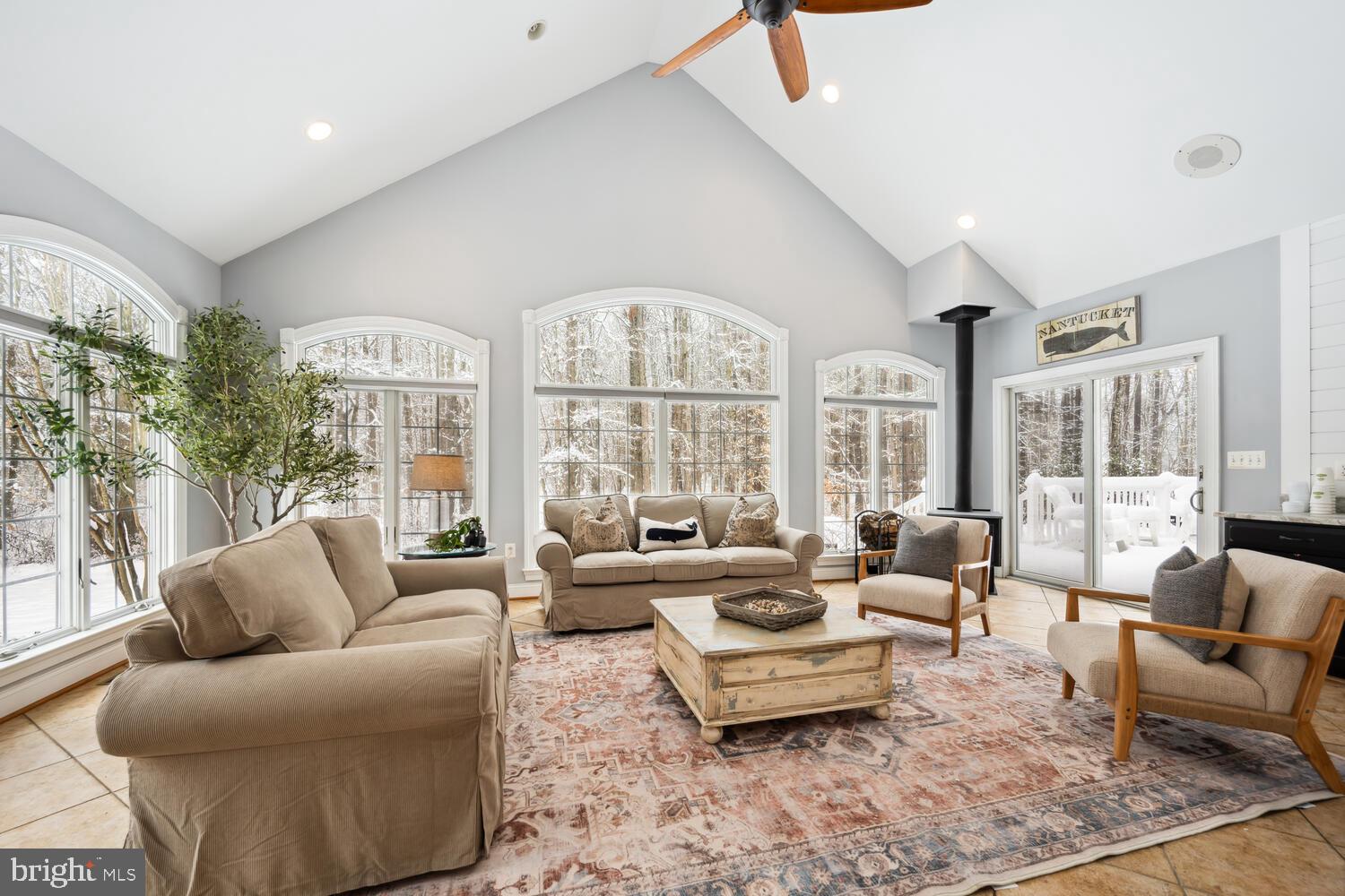 CENTREVILLE - Residential