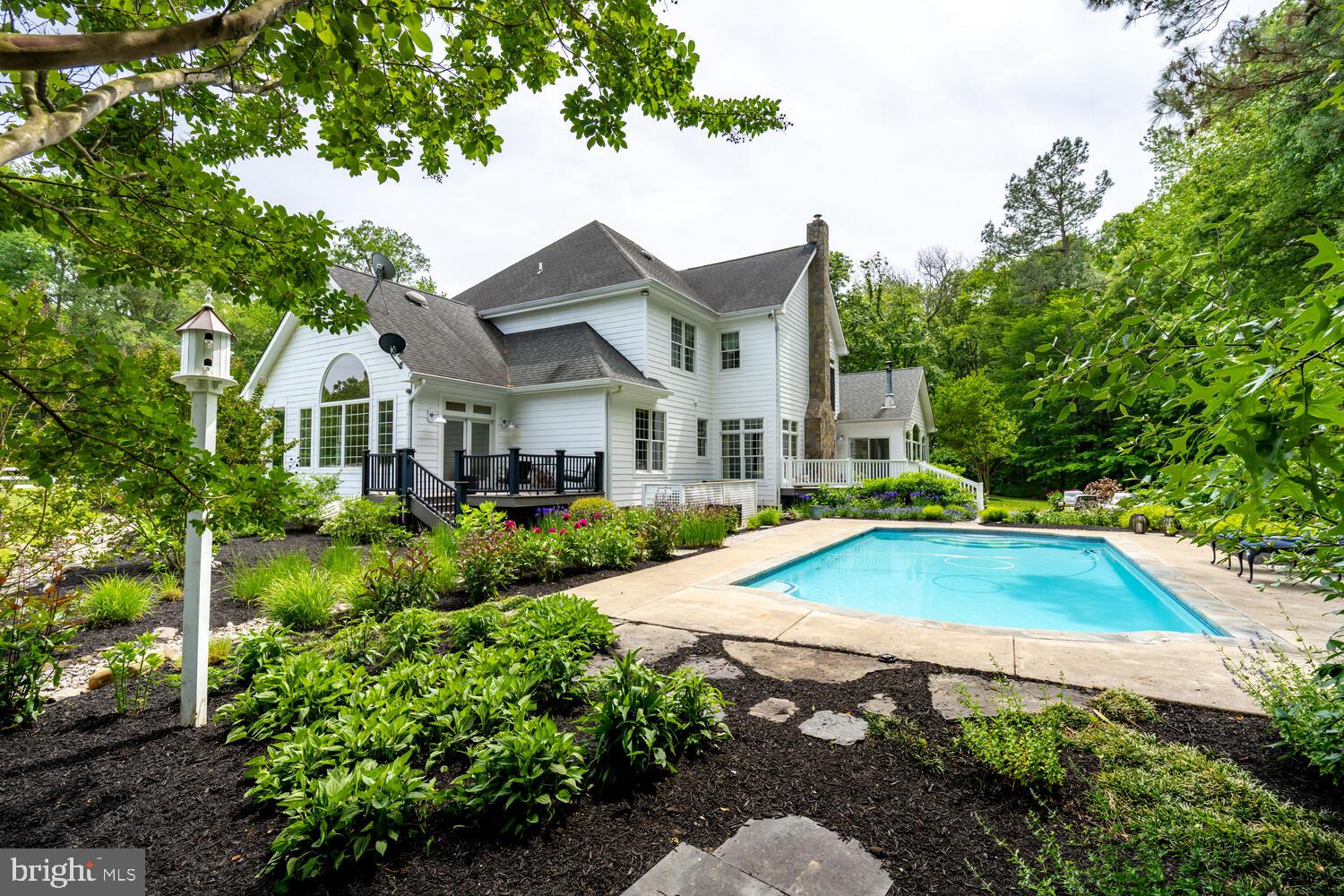 CENTREVILLE - Residential