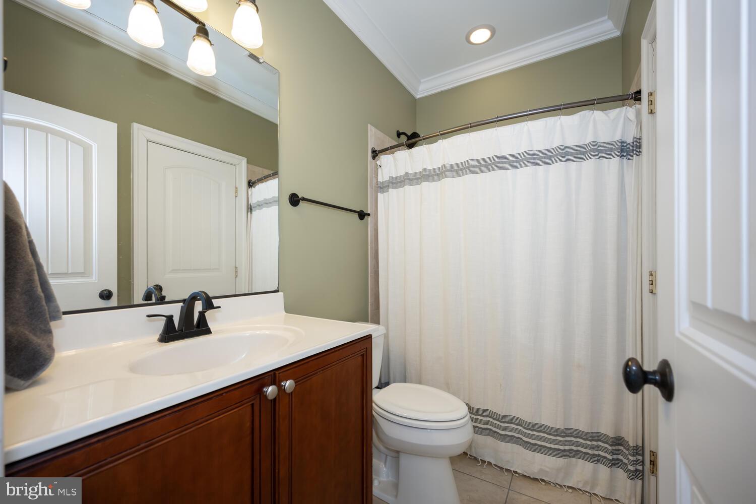 CENTREVILLE - Residential