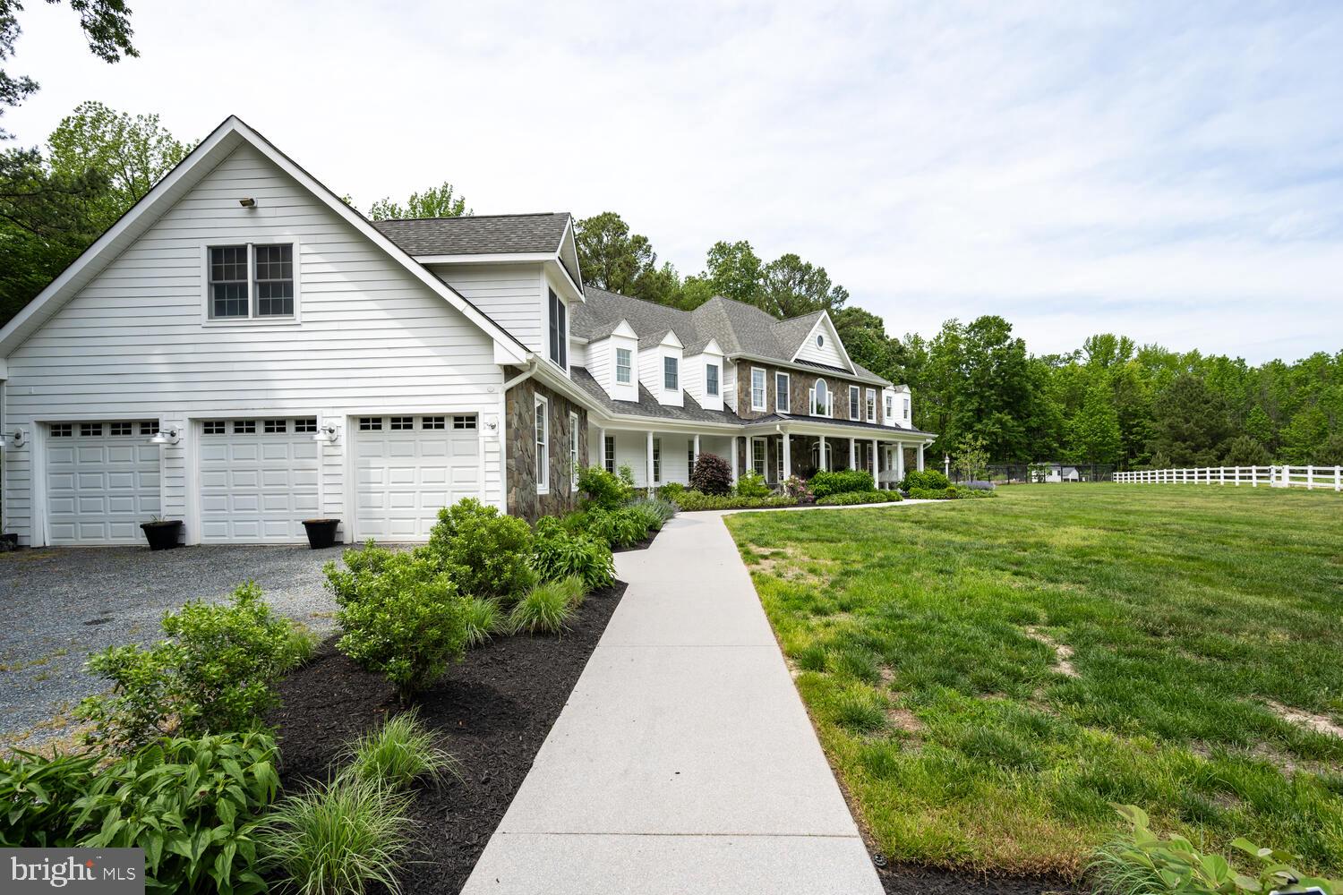 CENTREVILLE - Residential