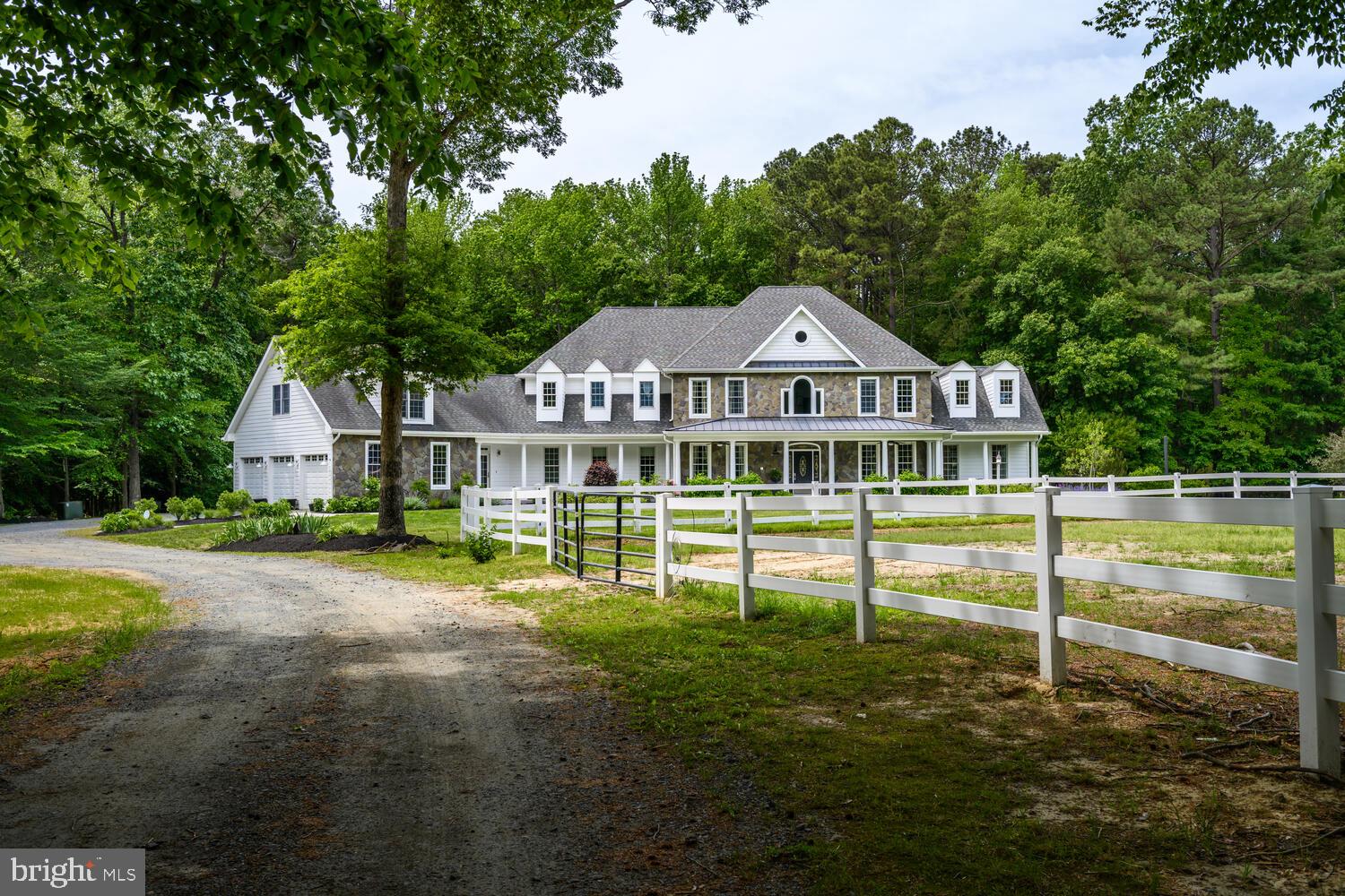 CENTREVILLE - Residential