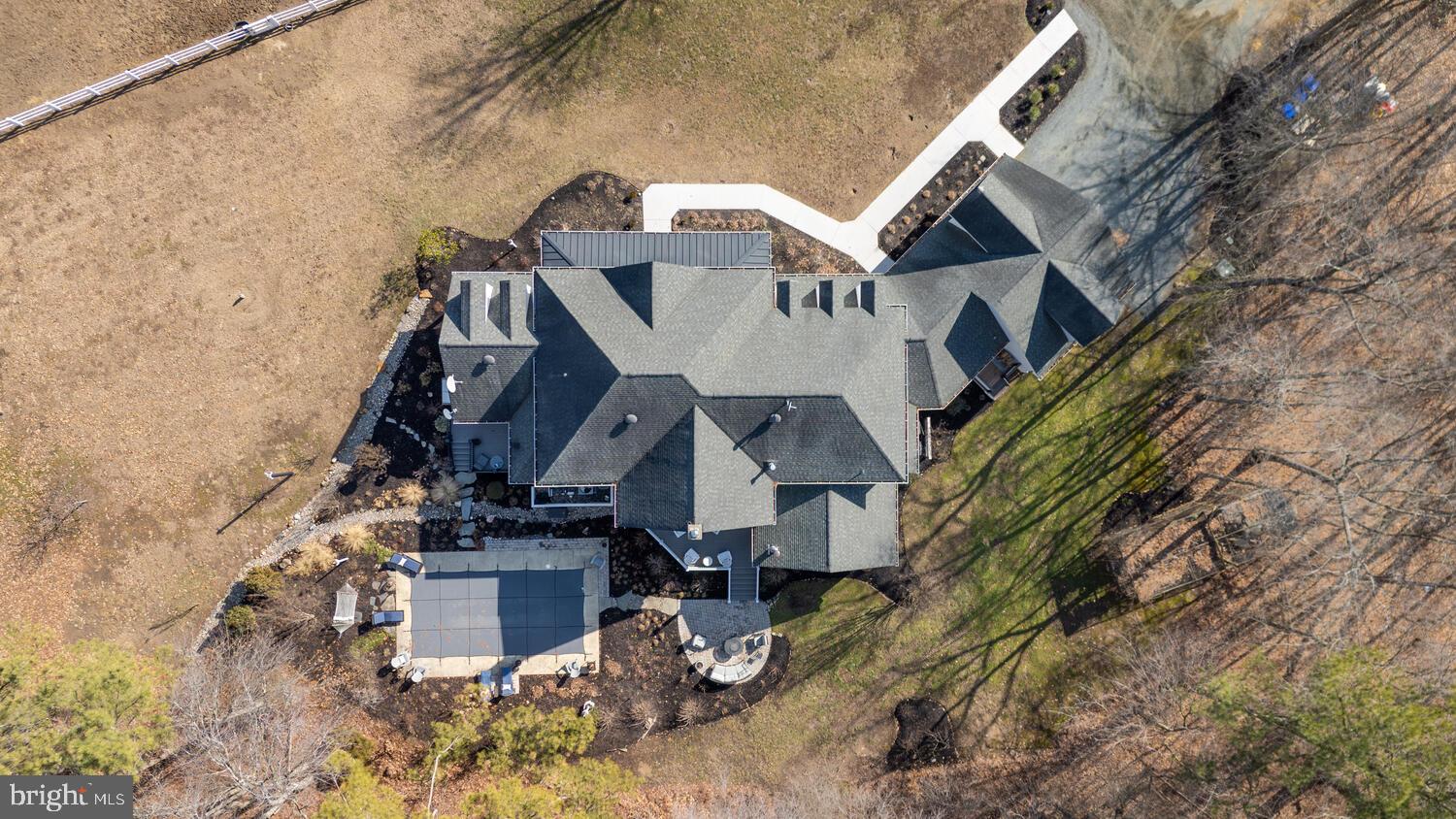 CENTREVILLE - Residential