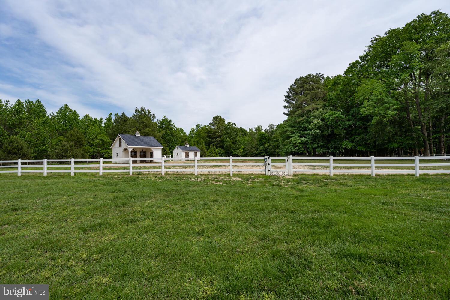 CENTREVILLE - Residential