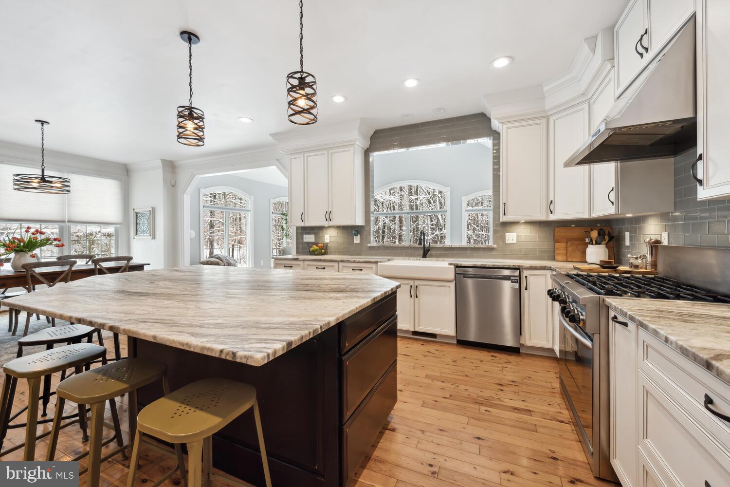 CENTREVILLE - Residential