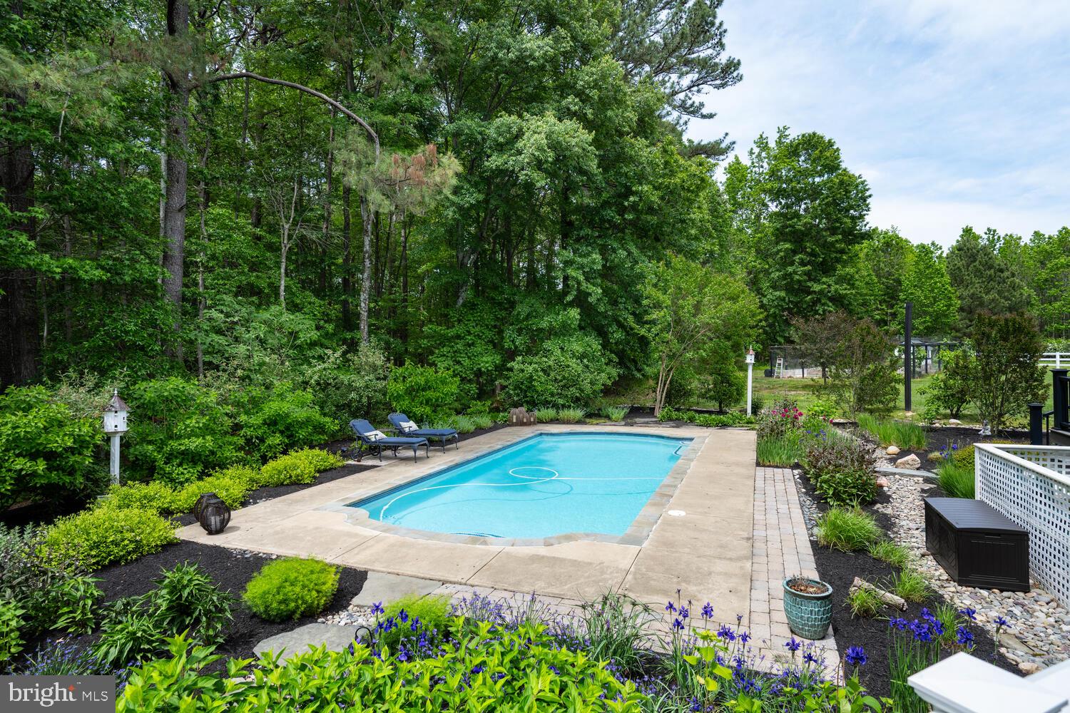 CENTREVILLE - Residential