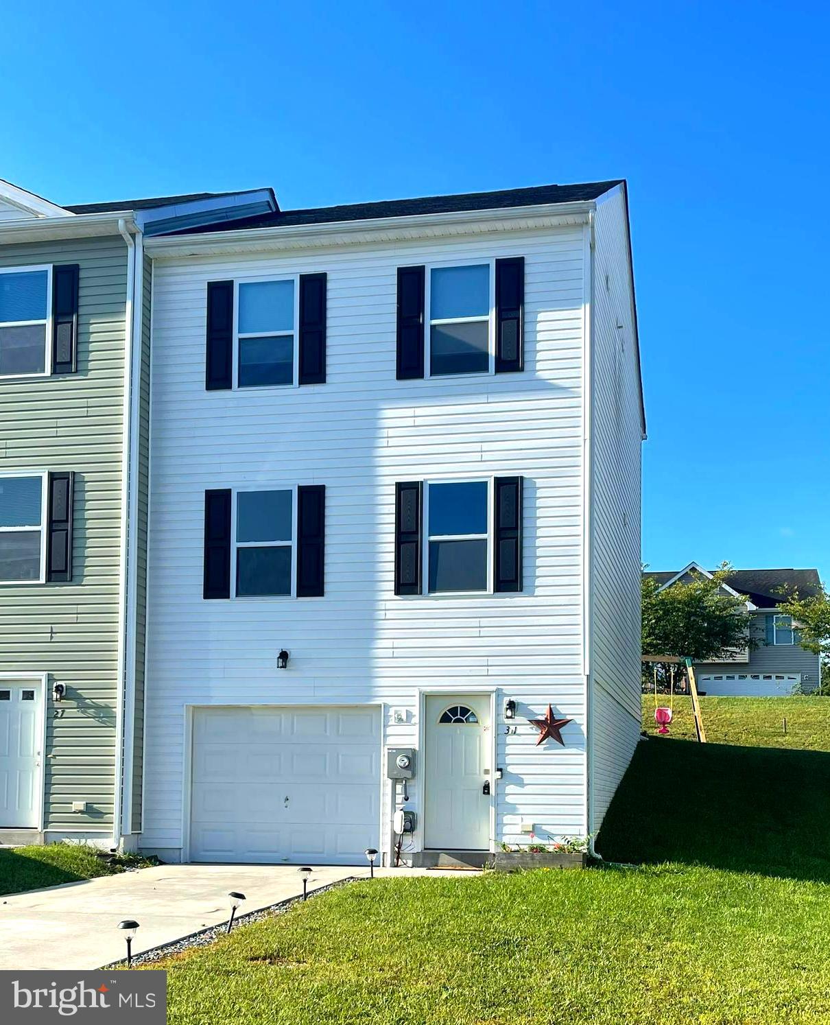 MILLARDSVILLE VILLAGE - Residential Lease