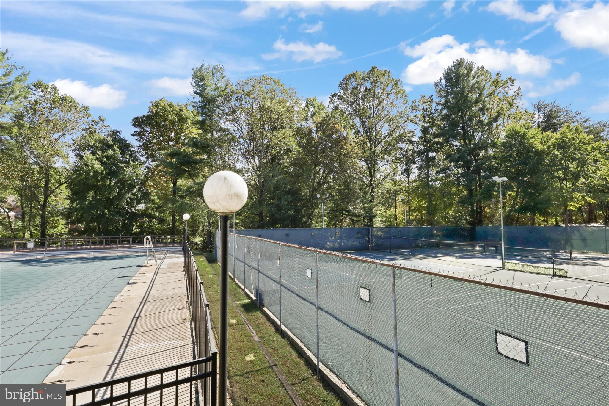 LAKE BRADDOCK - Residential Lease