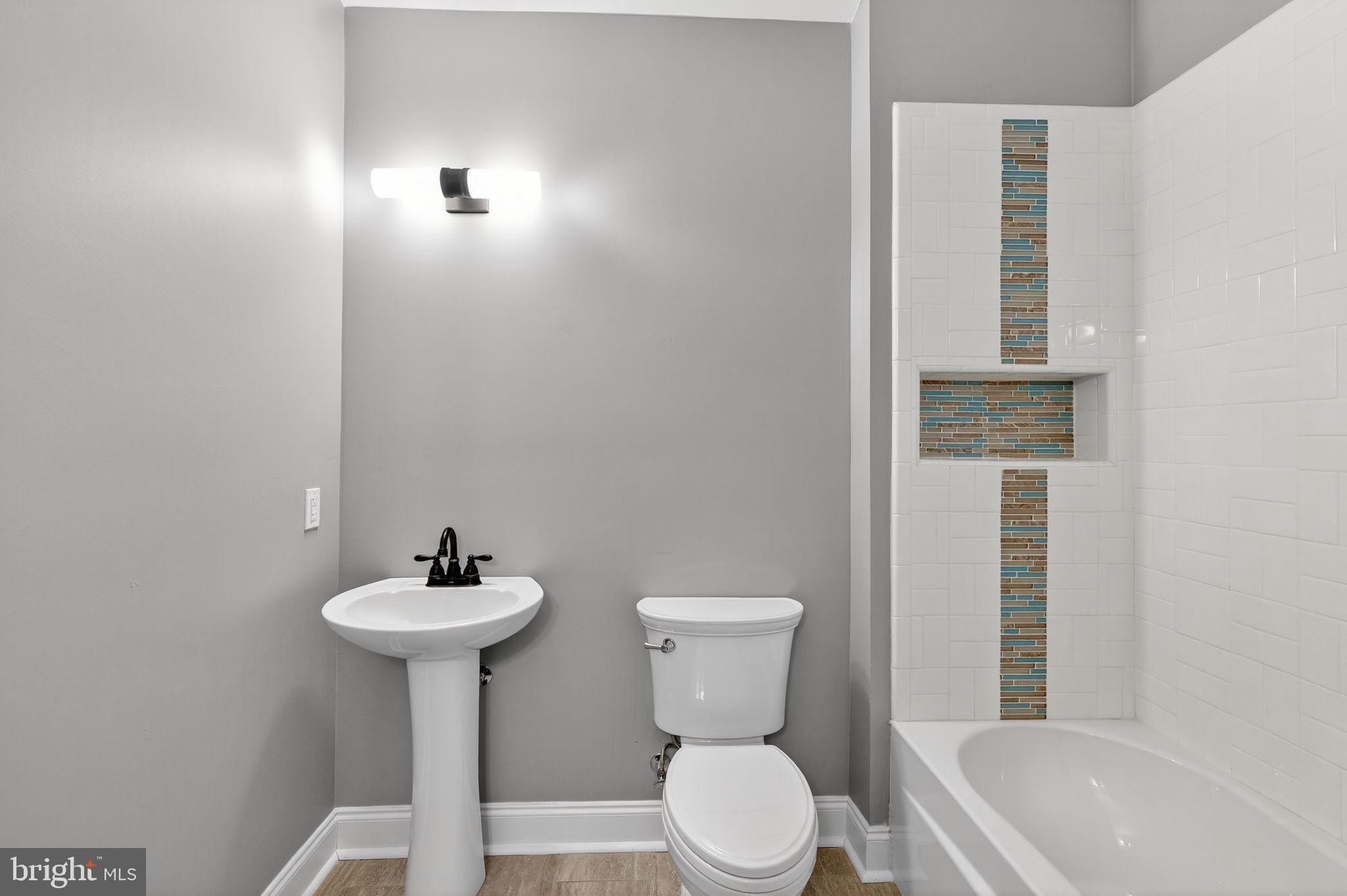 ARUNDEL FOREST - Residential