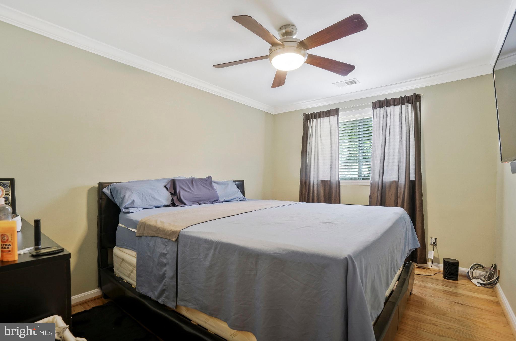 GUNSTON CORNER - Residential Lease