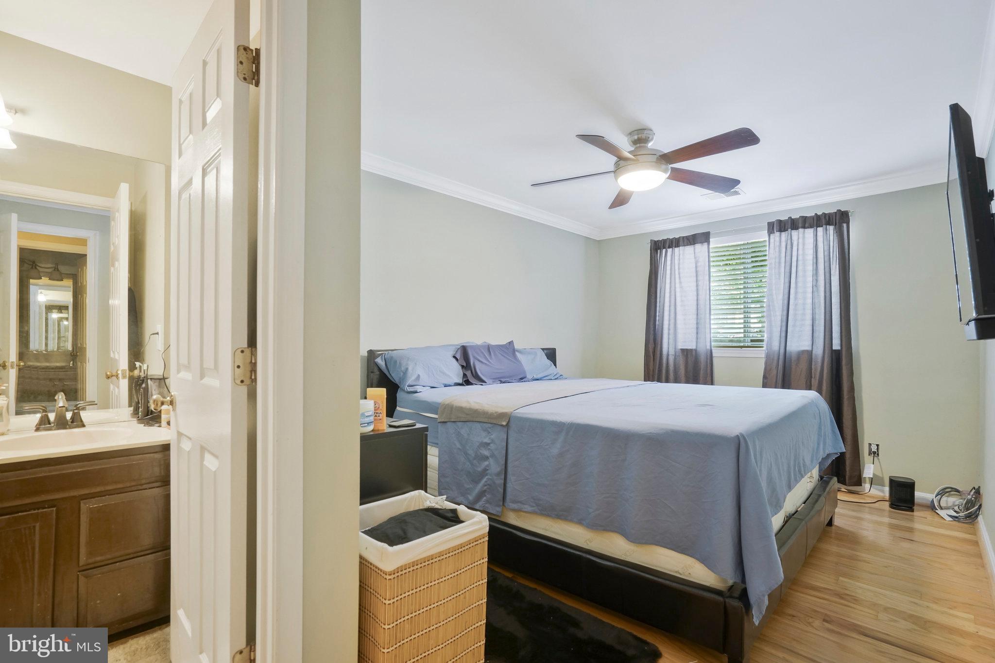 GUNSTON CORNER - Residential Lease