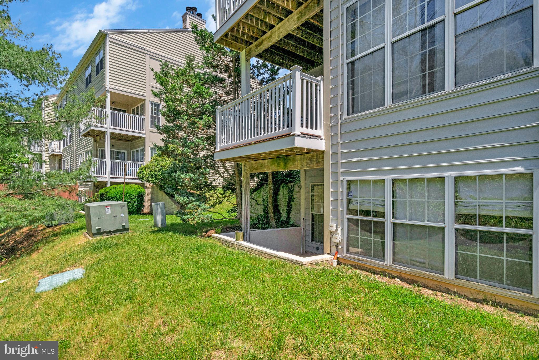 GUNSTON CORNER - Residential Lease