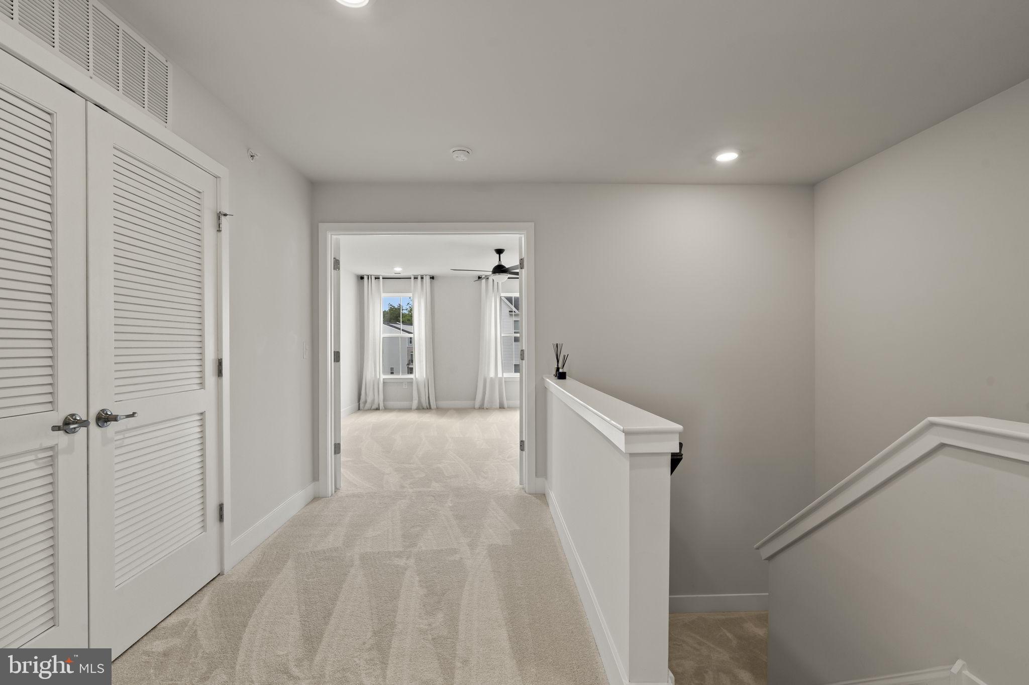 STEELPOINTE - Residential