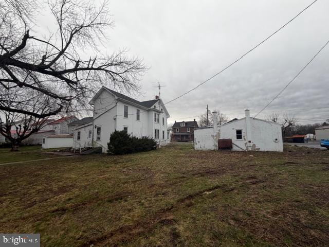 15835 E KUTZTOWN ROAD