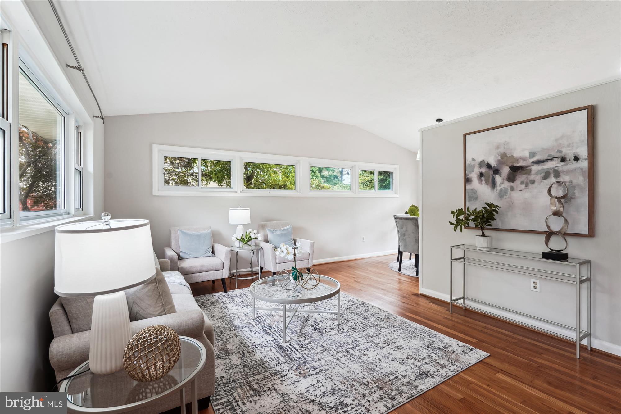 10831 WOODLAND DRIVE
