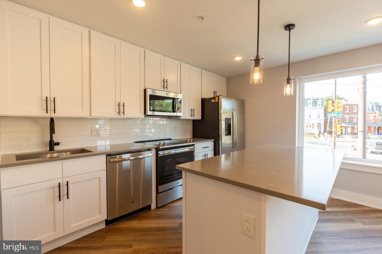 3965 LANCASTER AVENUE 201