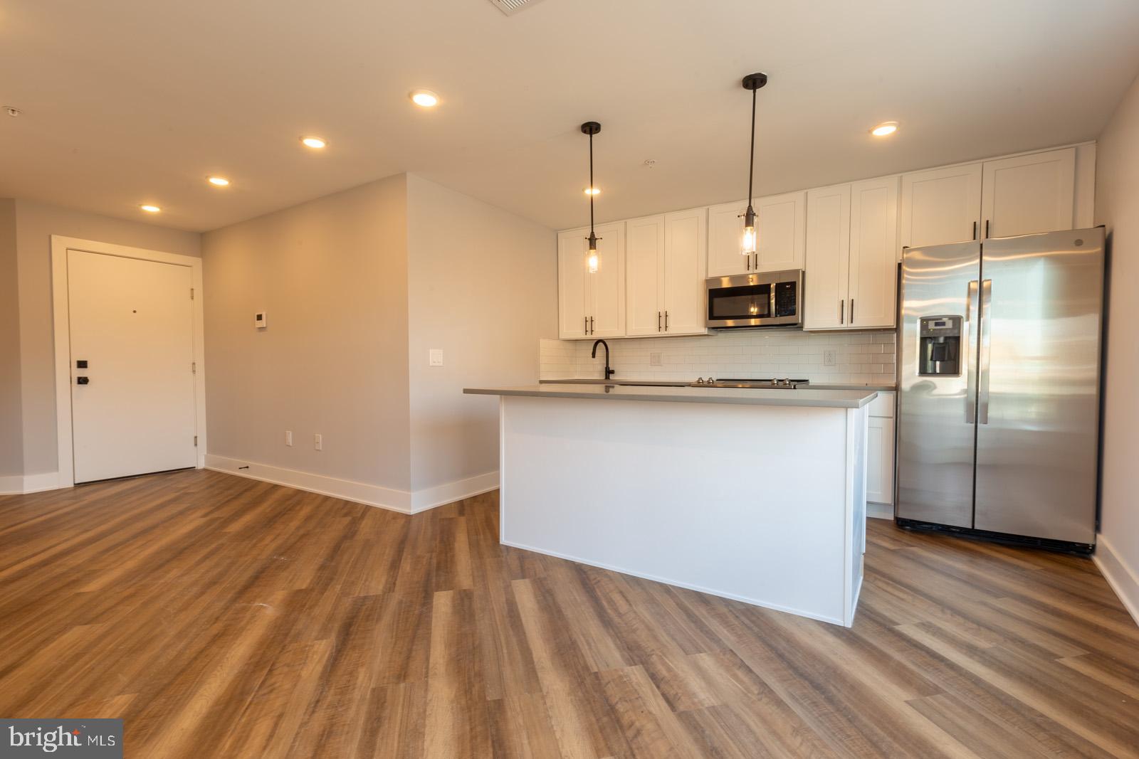 3965 LANCASTER AVENUE 201