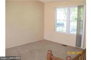 OAKTREE - Residential Lease