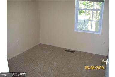 OAKTREE - Residential Lease