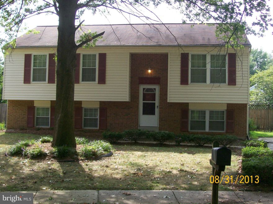 Here you Go!!! Nicely appointed Split in a Cul-De- Sac. 5 Generous Sized Bedrooms 2 Full Baths, Newer Deck with access from Dining Room & Owners Suite. Large Fenced in Backyard for your Social Entertainment Needs. BONUS ***** LAWN MAINTENANCE***** is included. Close to Bowie Town Center, Allen Pond &various Shopping & Entertainment Venues. Easy access to Public Transportation and Major Highways.