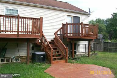 OAKTREE - Residential Lease