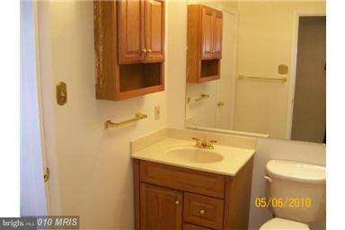 OAKTREE - Residential Lease