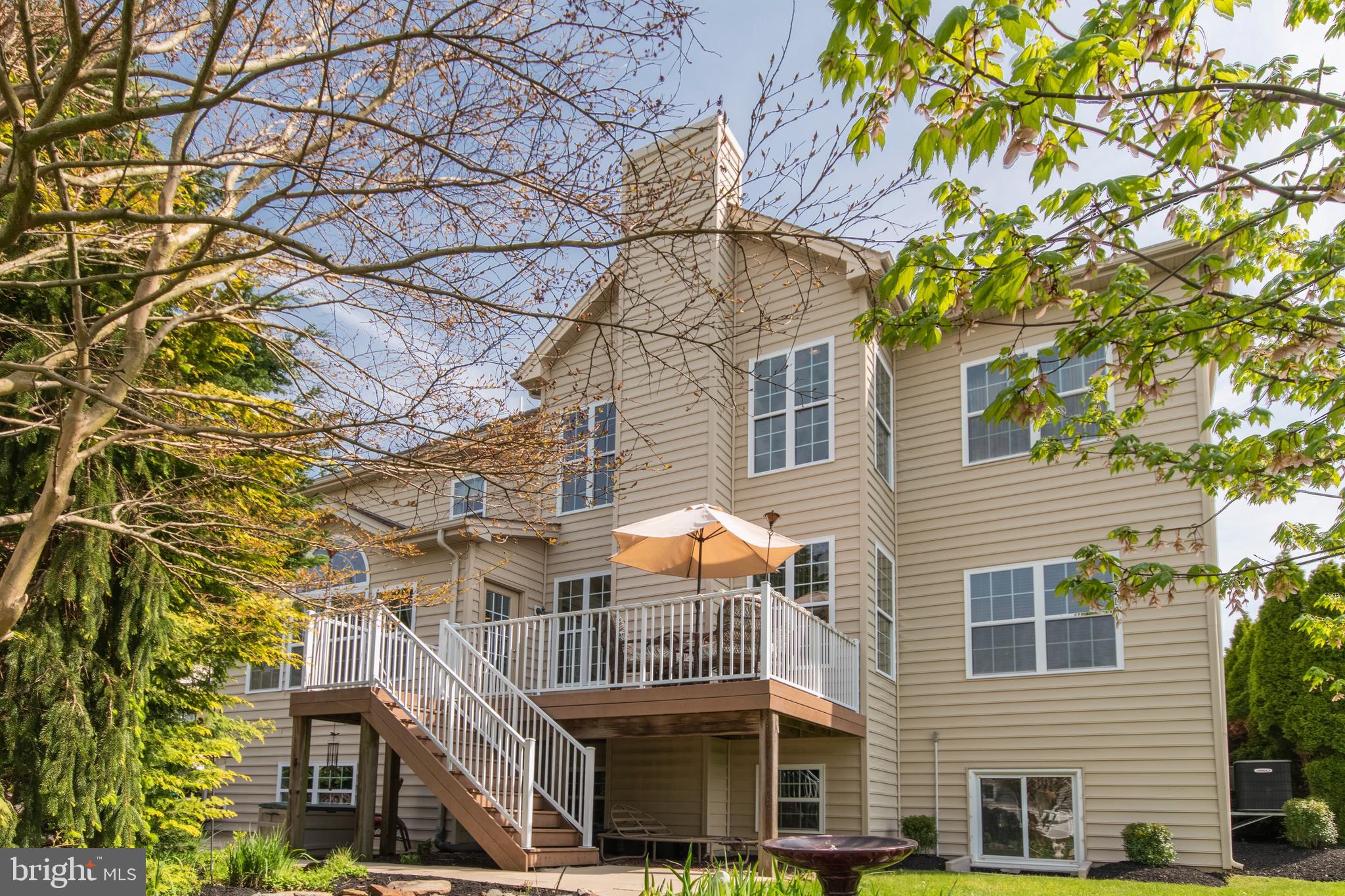 WELLINGTON ESTATES - Residential